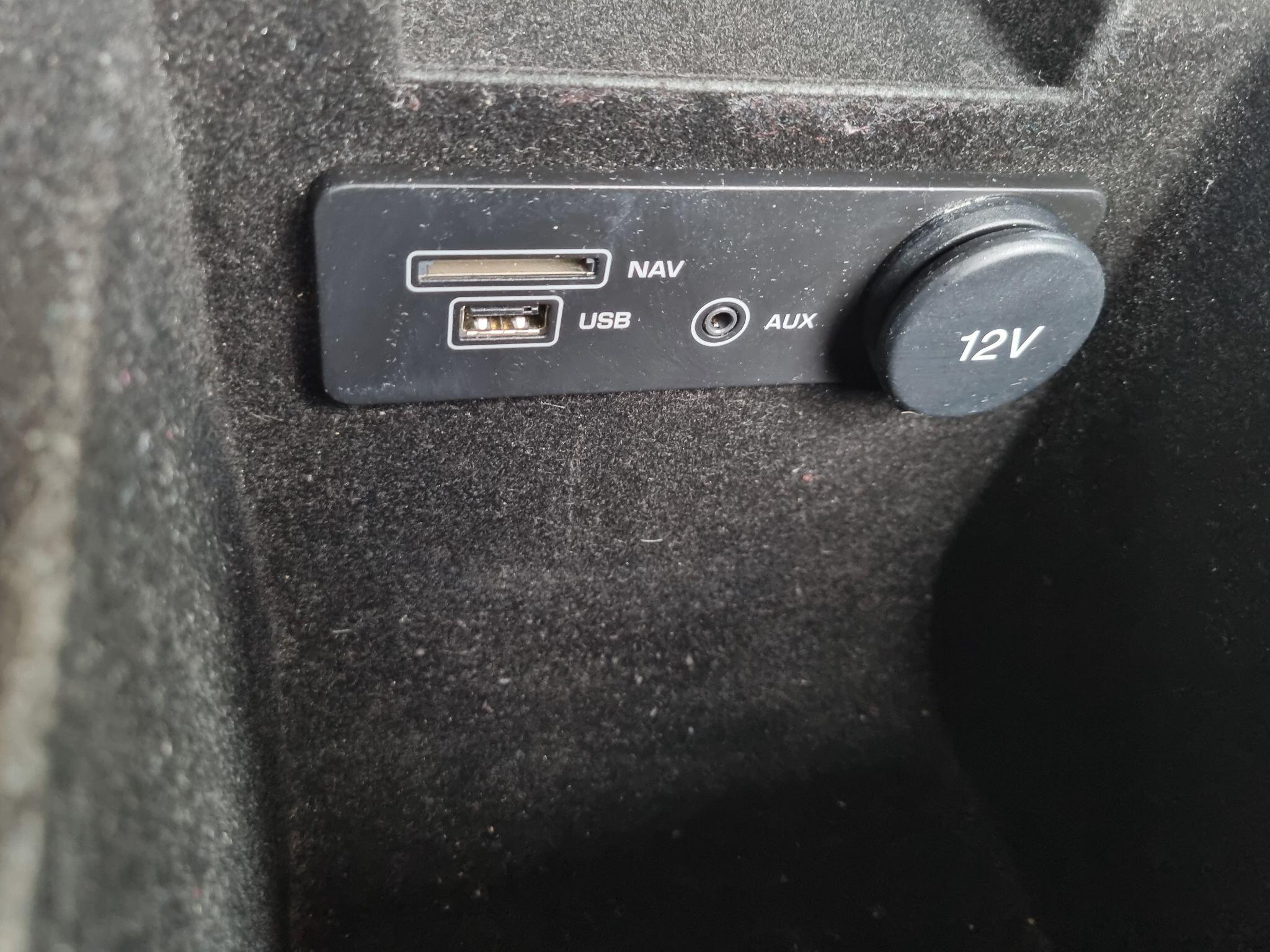 Jaguar XF 2.0d Prestige Auto Euro 6 (s/s) 4dr 4dr Automatic 2016