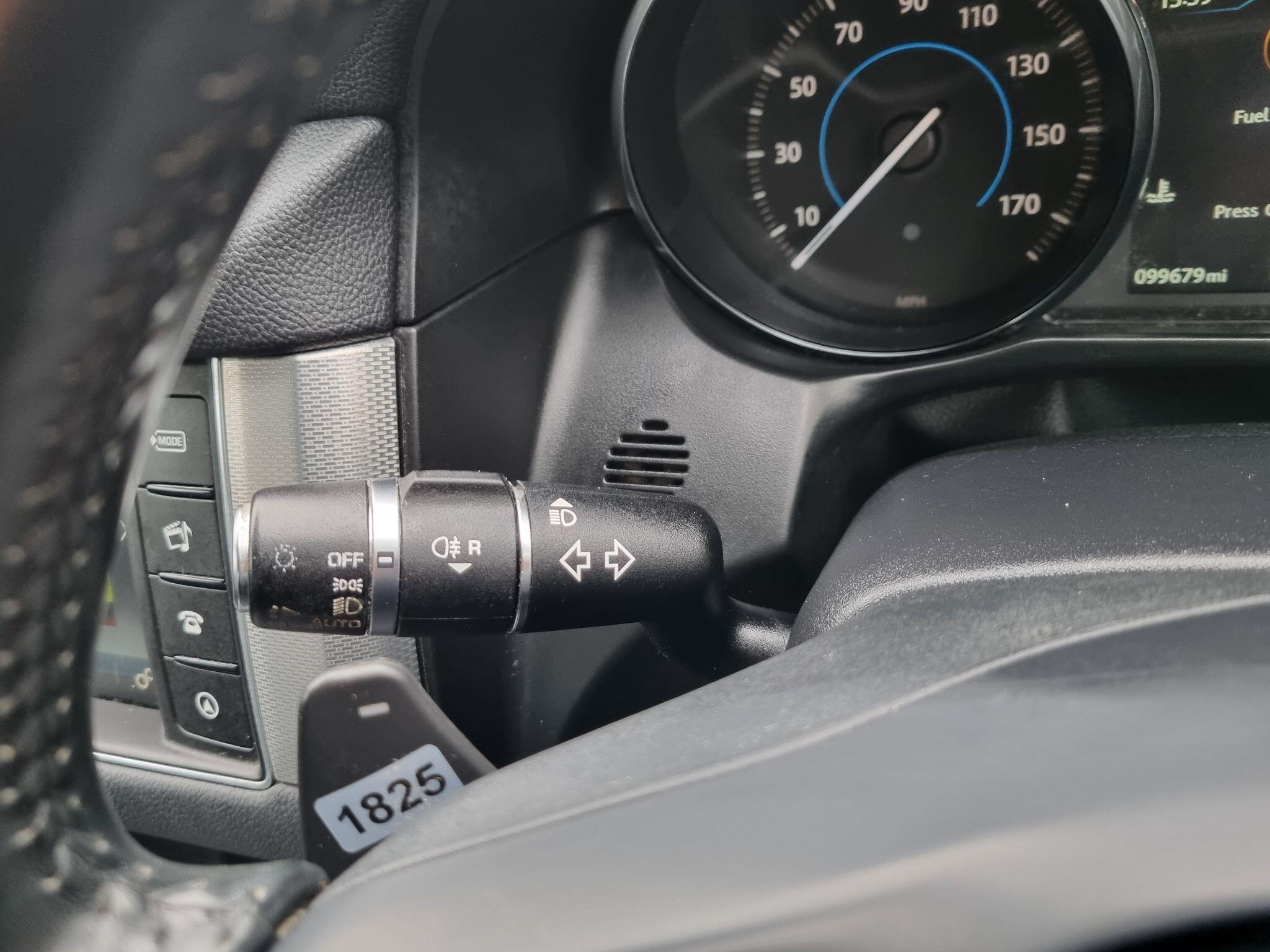 Jaguar XF 2.0d Prestige Auto Euro 6 (s/s) 4dr 4dr Automatic 2016