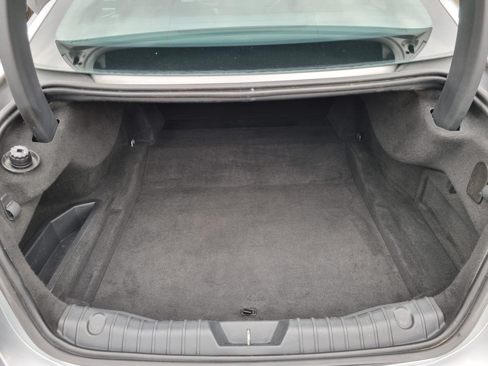 Jaguar XF 2.0d Prestige Auto Euro 6 (s/s) 4dr 4dr Automatic 2016