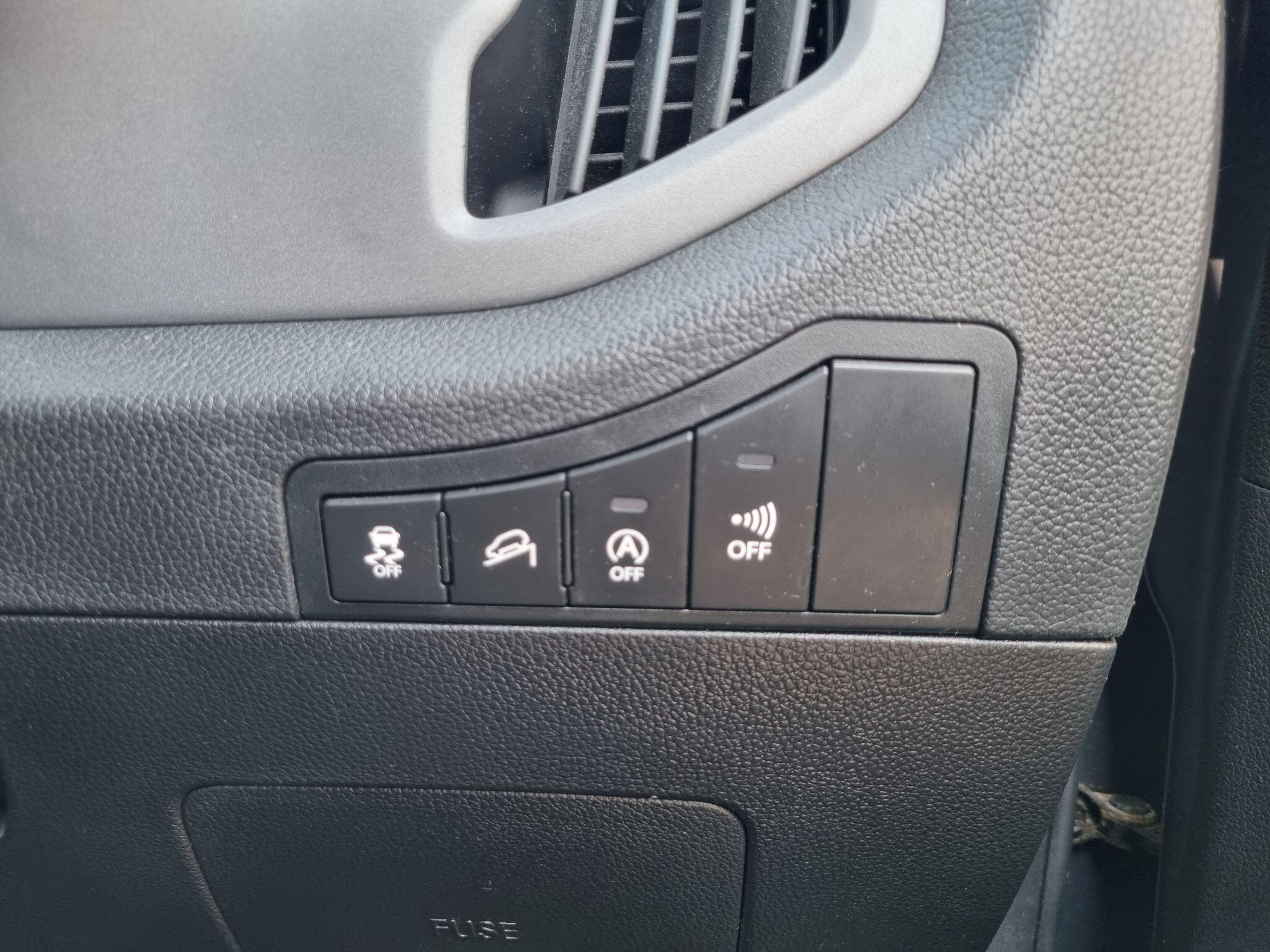 Kia Sportage 1.7 CRDi EcoDynamics 3 2WD Euro 6 (s/s) 5dr 5dr Manual 2015