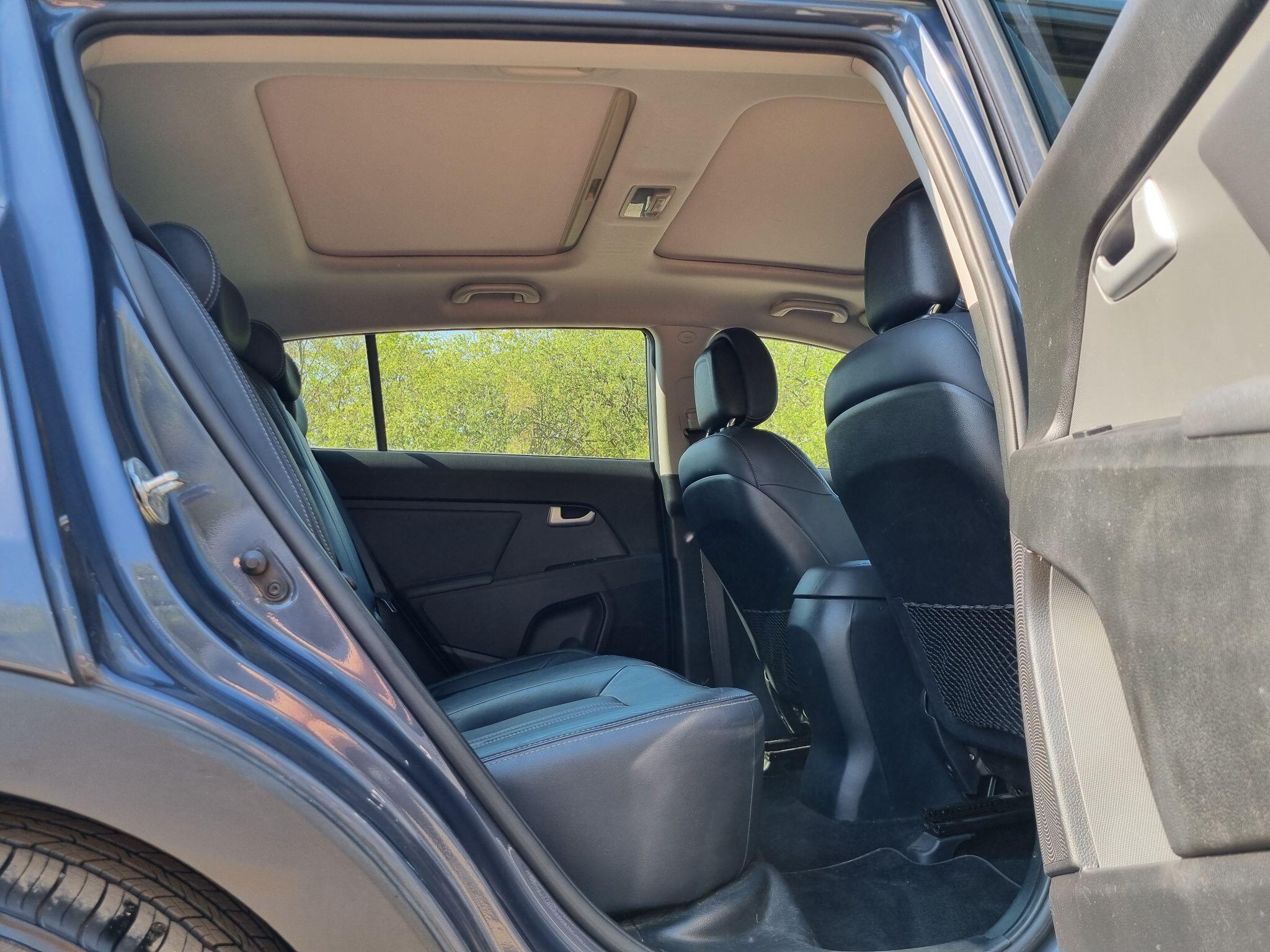 Kia Sportage 1.7 CRDi EcoDynamics 3 2WD Euro 6 (s/s) 5dr 5dr Manual 2015