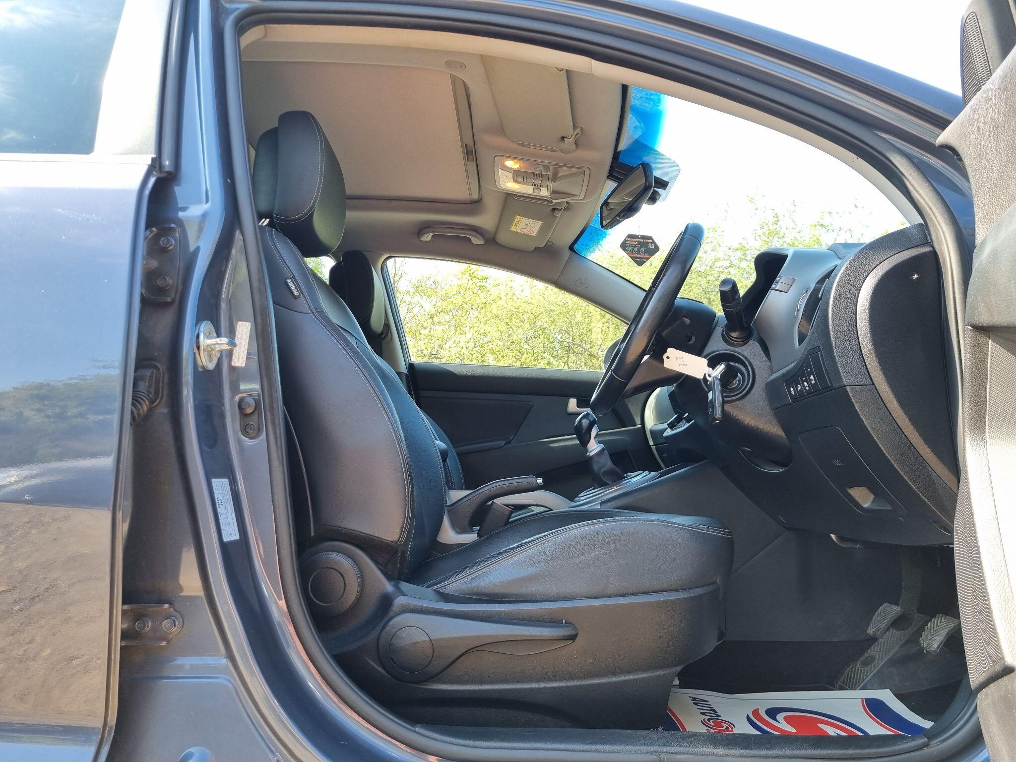 Kia Sportage 1.7 CRDi EcoDynamics 3 2WD Euro 6 (s/s) 5dr 5dr Manual 2015