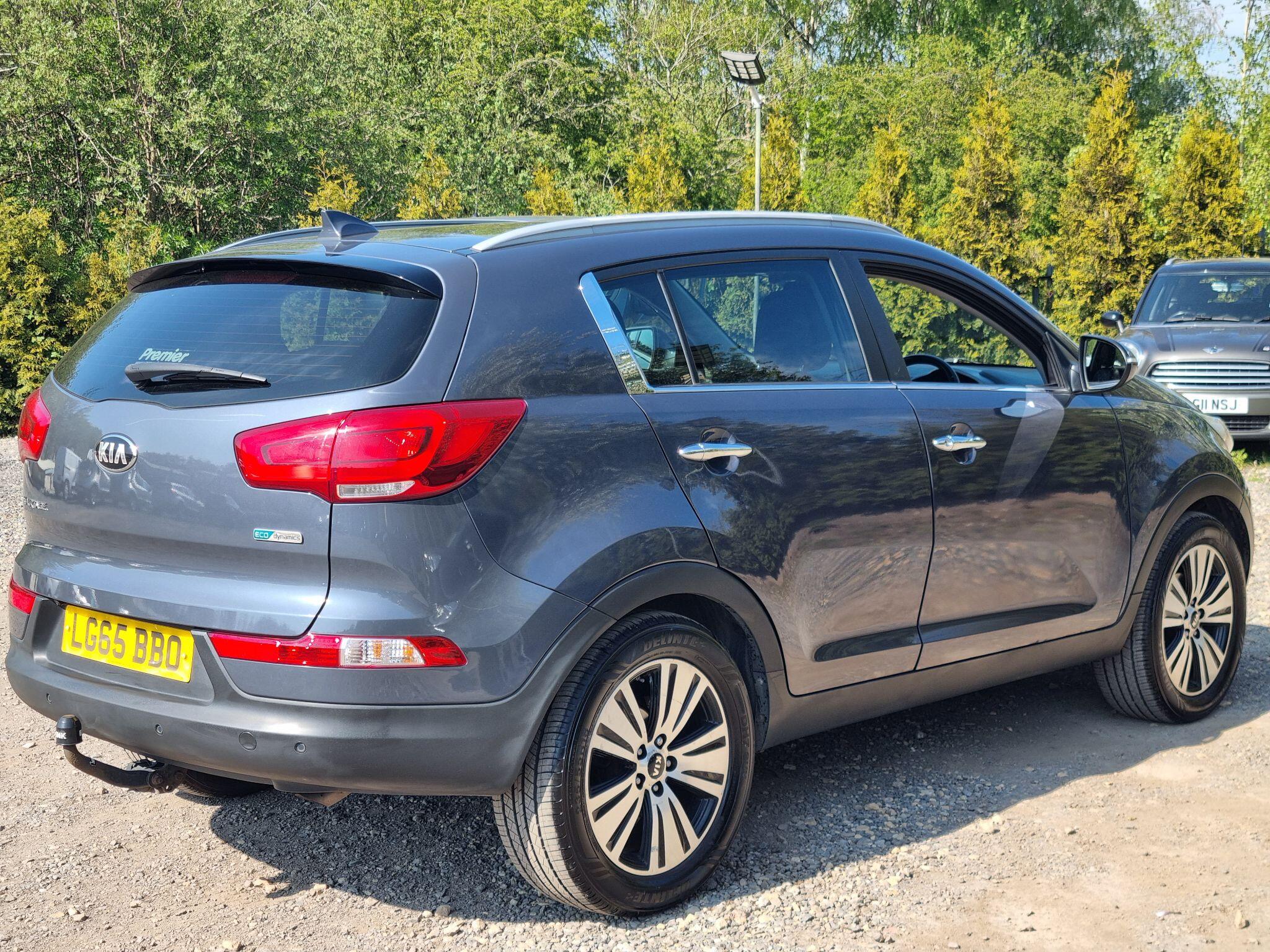 Kia Sportage 1.7 CRDi EcoDynamics 3 2WD Euro 6 (s/s) 5dr 5dr Manual 2015