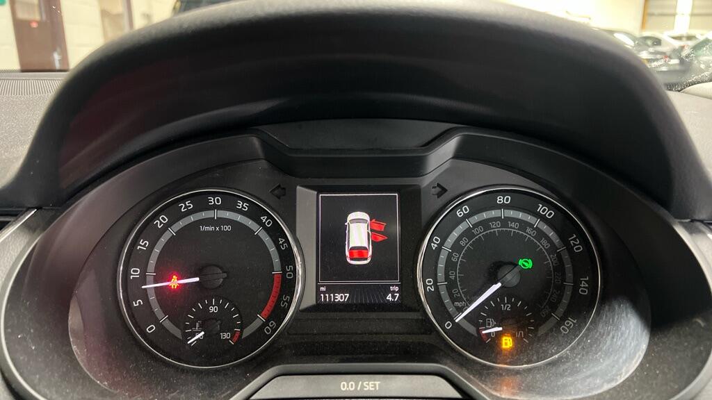 Skoda Octavia 2.0 TDI Scout DSG 4WD Euro 6 (s/s) 5dr 5dr Automatic 2016