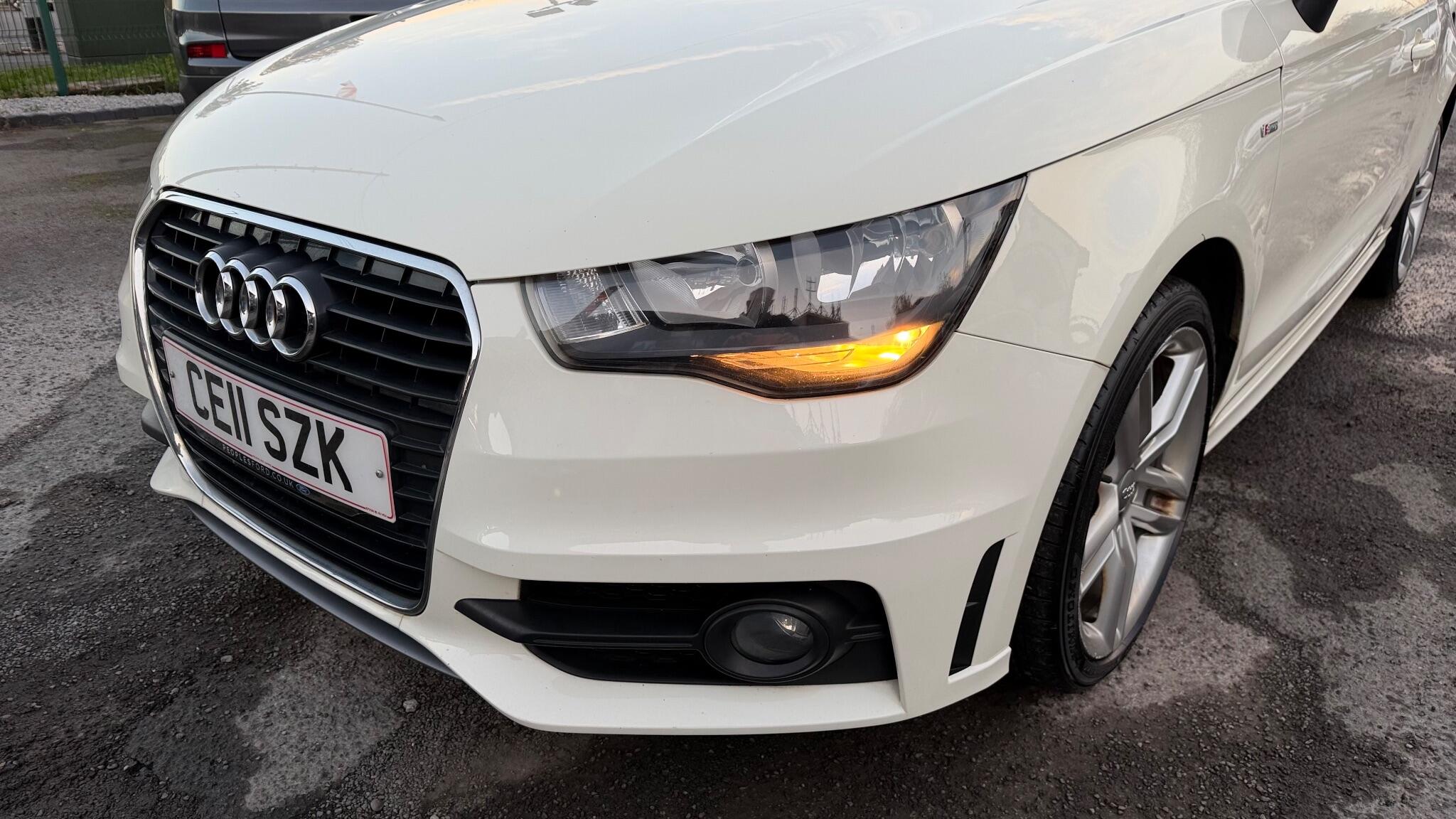 Audi A1 1.4 TFSI S line Euro 5 (s/s) 3dr 3dr Manual 2011
