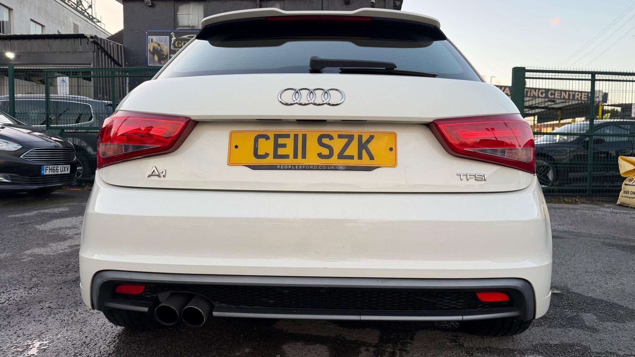 Audi A1 1.4 TFSI S line Euro 5 (s/s) 3dr 3dr Manual 2011