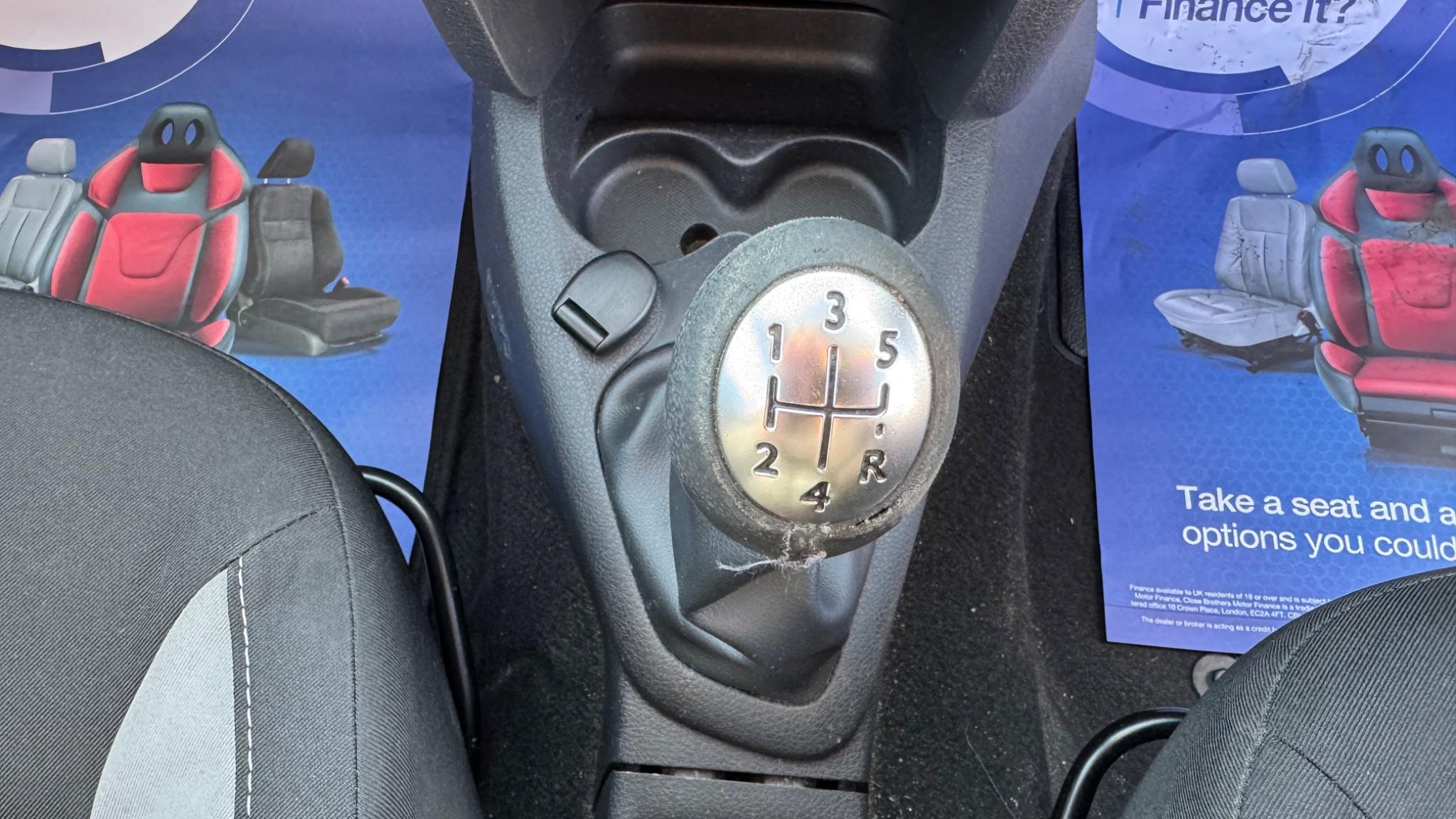 Dacia Sandero Stepway 1.5 dCi Laureate Euro 5 5dr 5dr Manual 2014