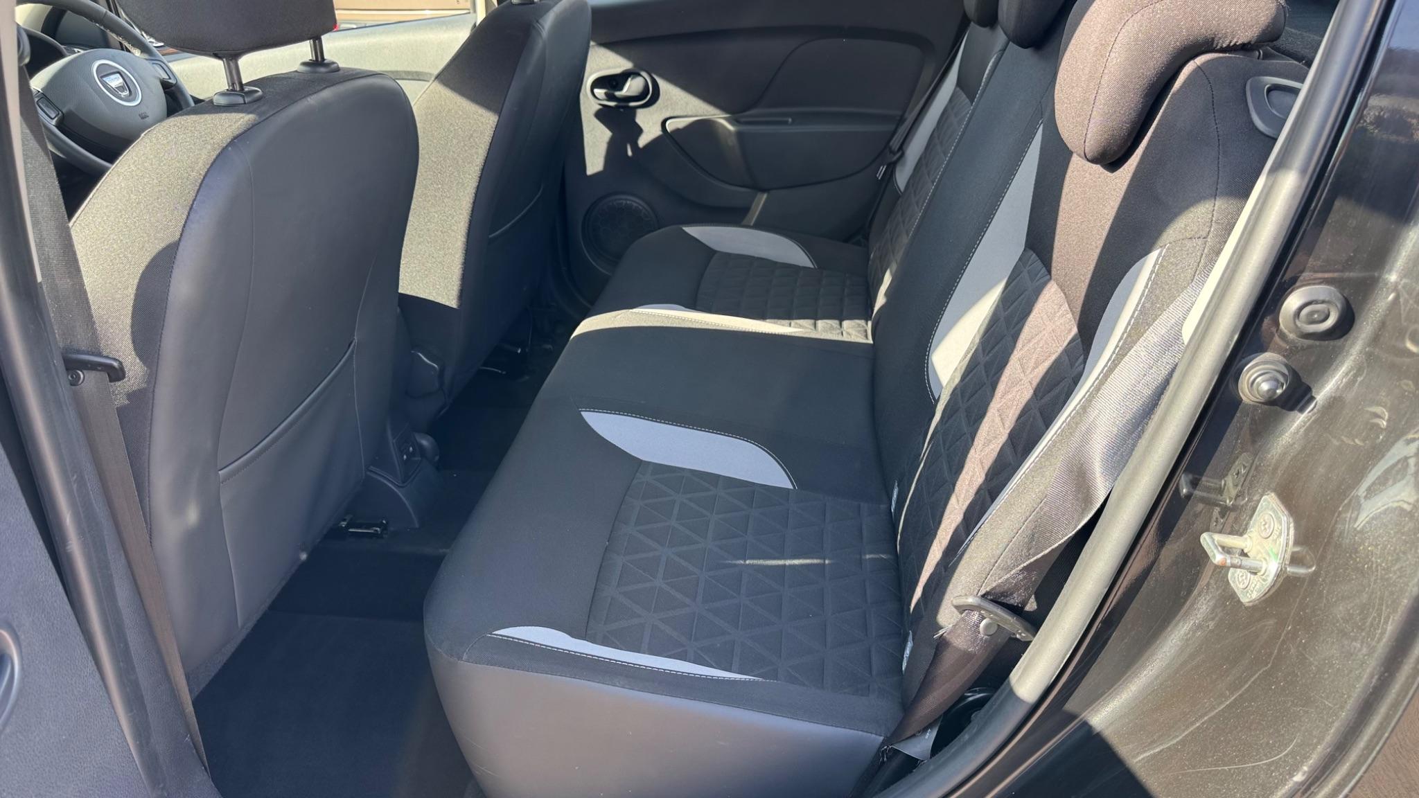 Dacia Sandero Stepway 1.5 dCi Laureate Euro 5 5dr 5dr Manual 2014