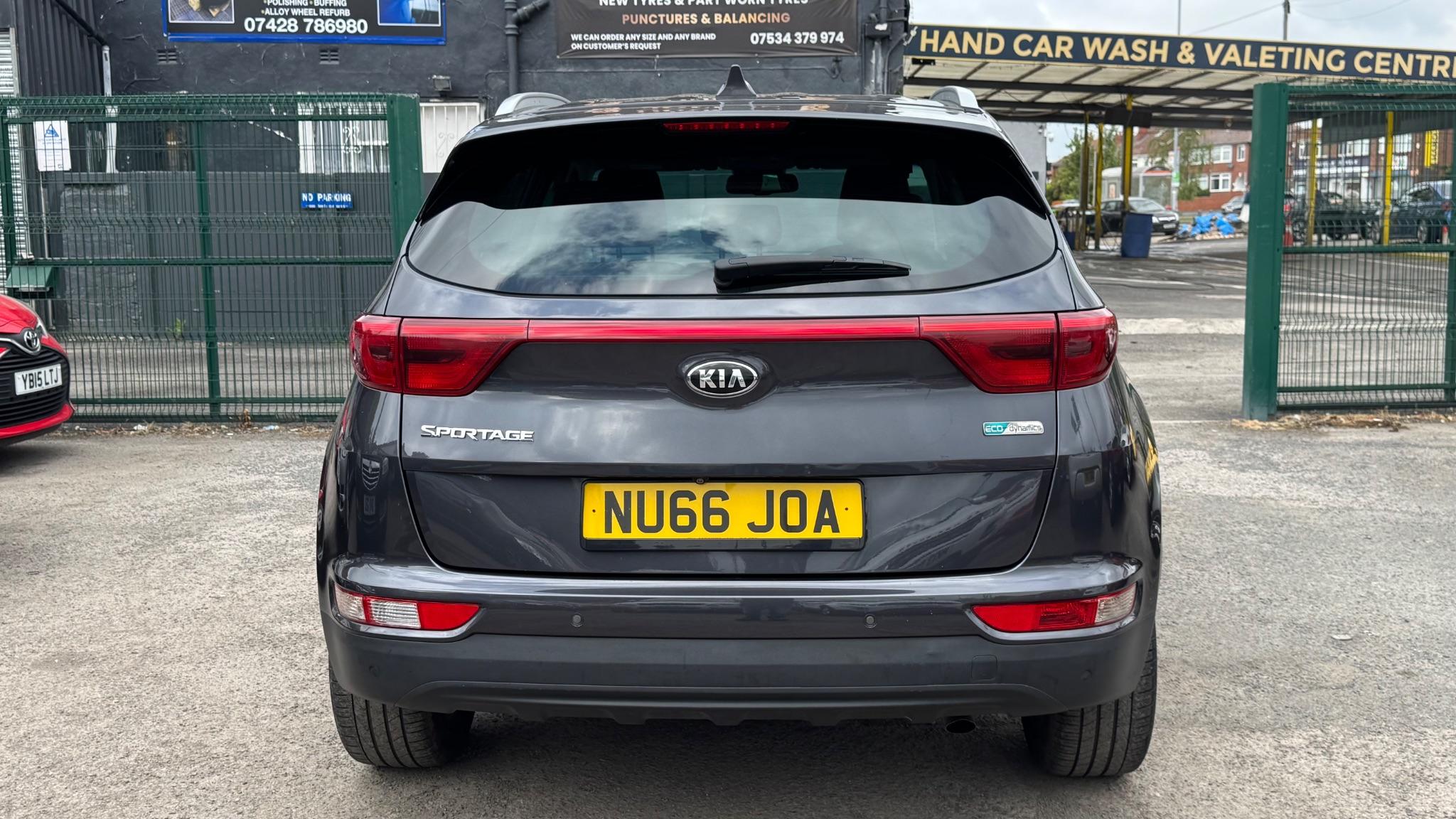 Kia Sportage 1.7 CRDi 3 Euro 6 (s/s) 5dr 5dr Manual 2016
