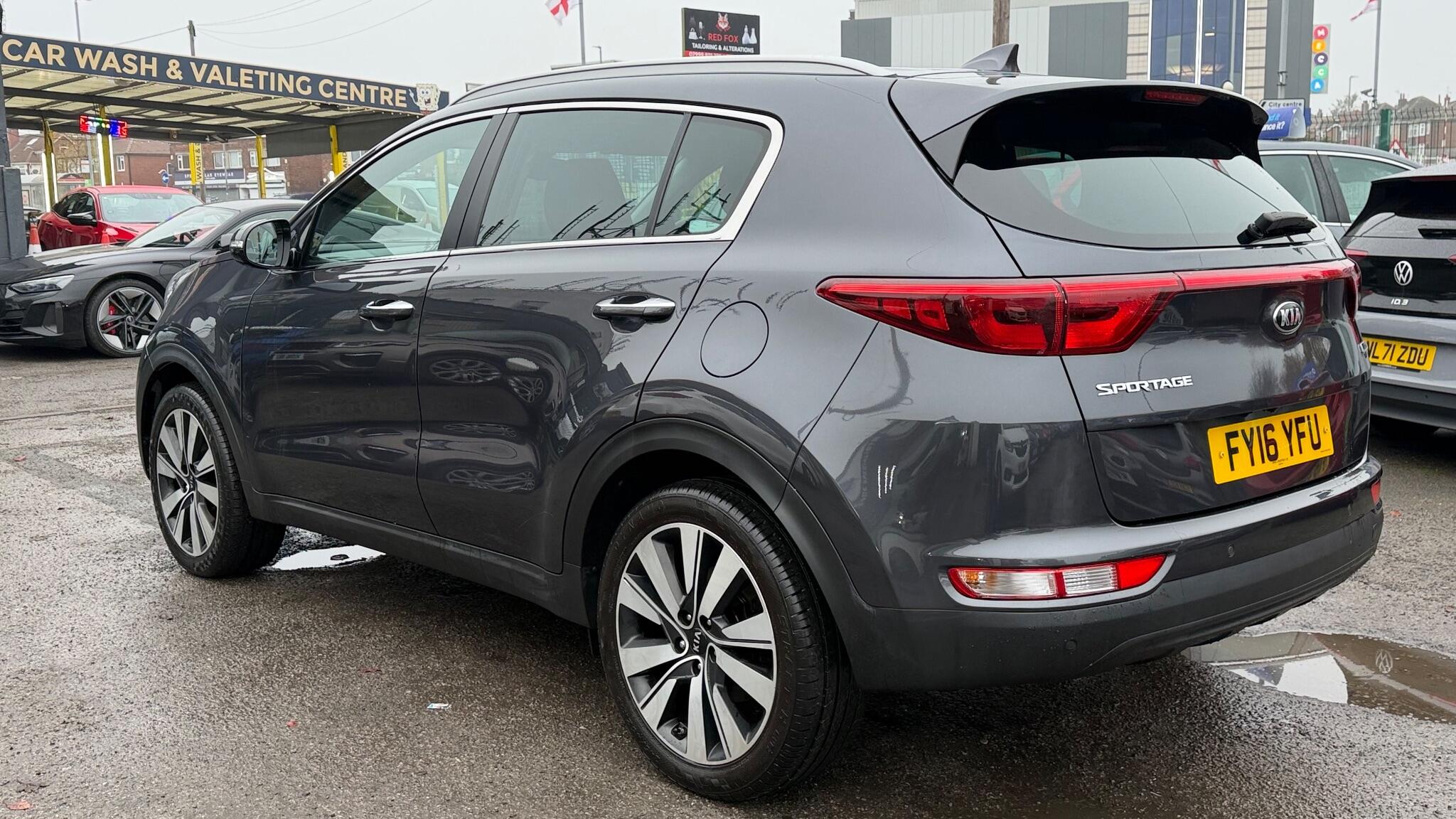 Kia Sportage 1.7 CRDi 3 Euro 6 (s/s) 5dr 5dr Manual 2016