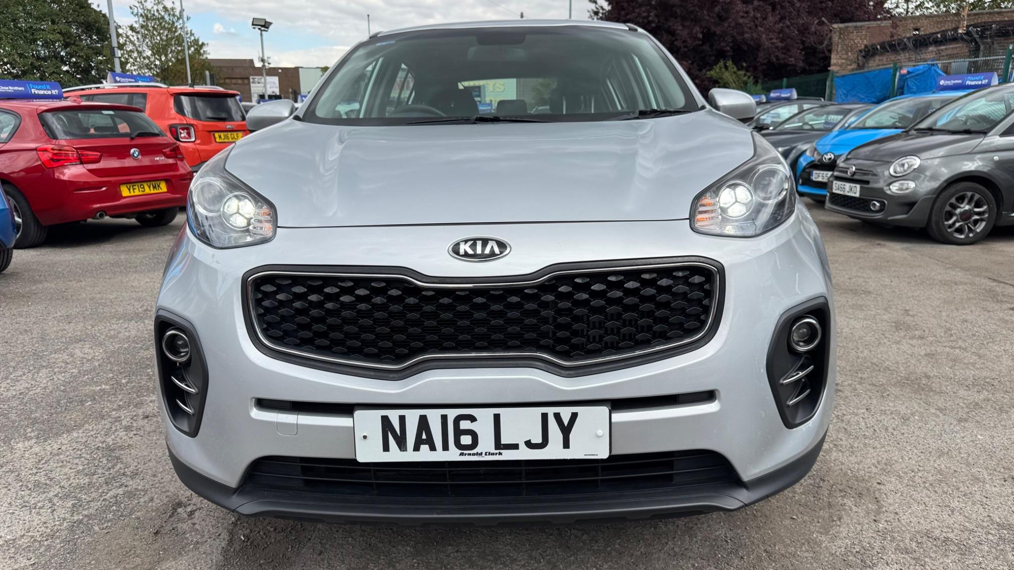 Kia Sportage 2.0 CRDi KX-1 AWD Euro 6 5dr 5dr Manual 2016