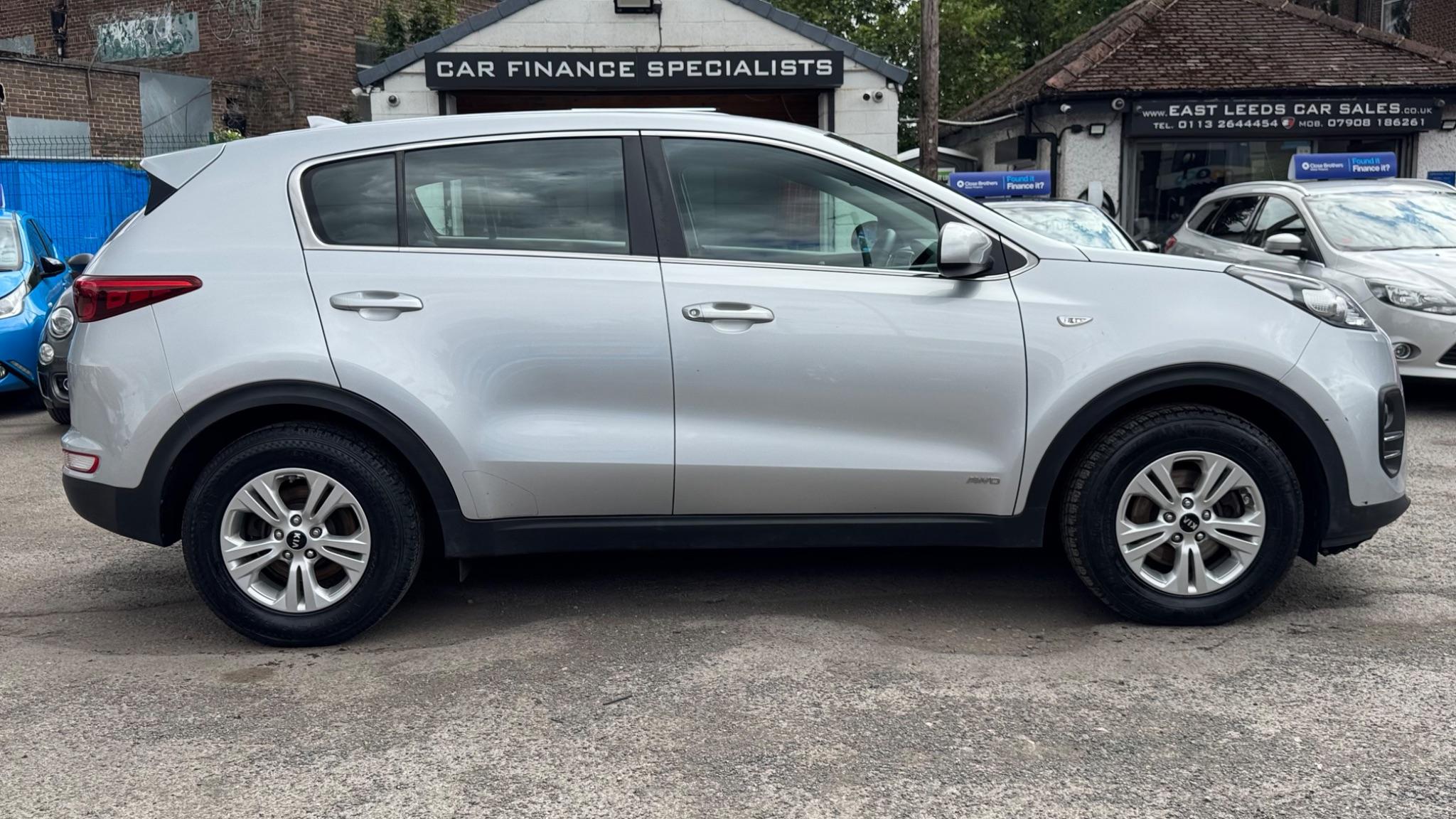 Kia Sportage 2.0 CRDi KX-1 AWD Euro 6 5dr 5dr Manual 2016