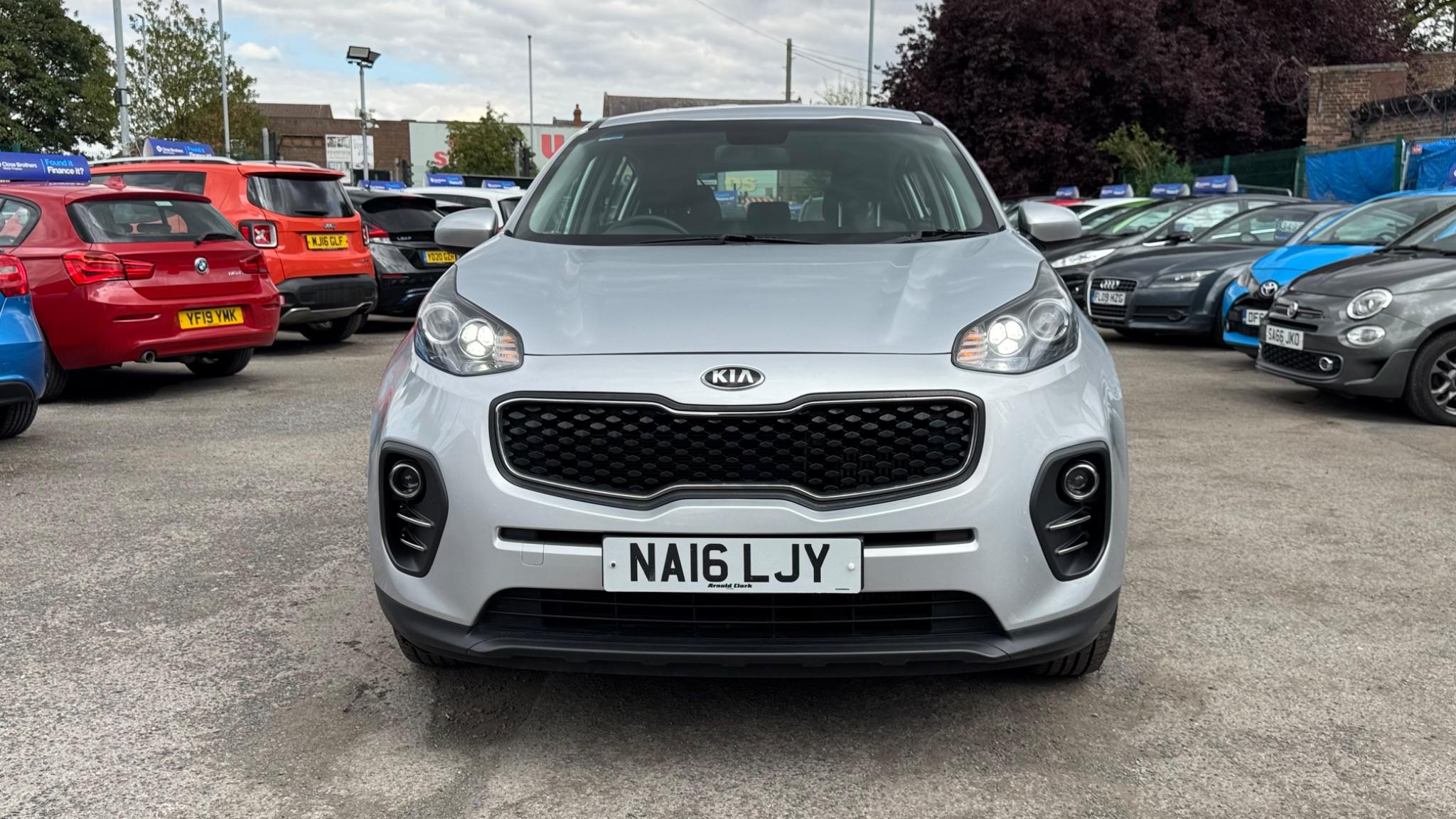 Kia Sportage 2.0 CRDi KX-1 AWD Euro 6 5dr 5dr Manual 2016