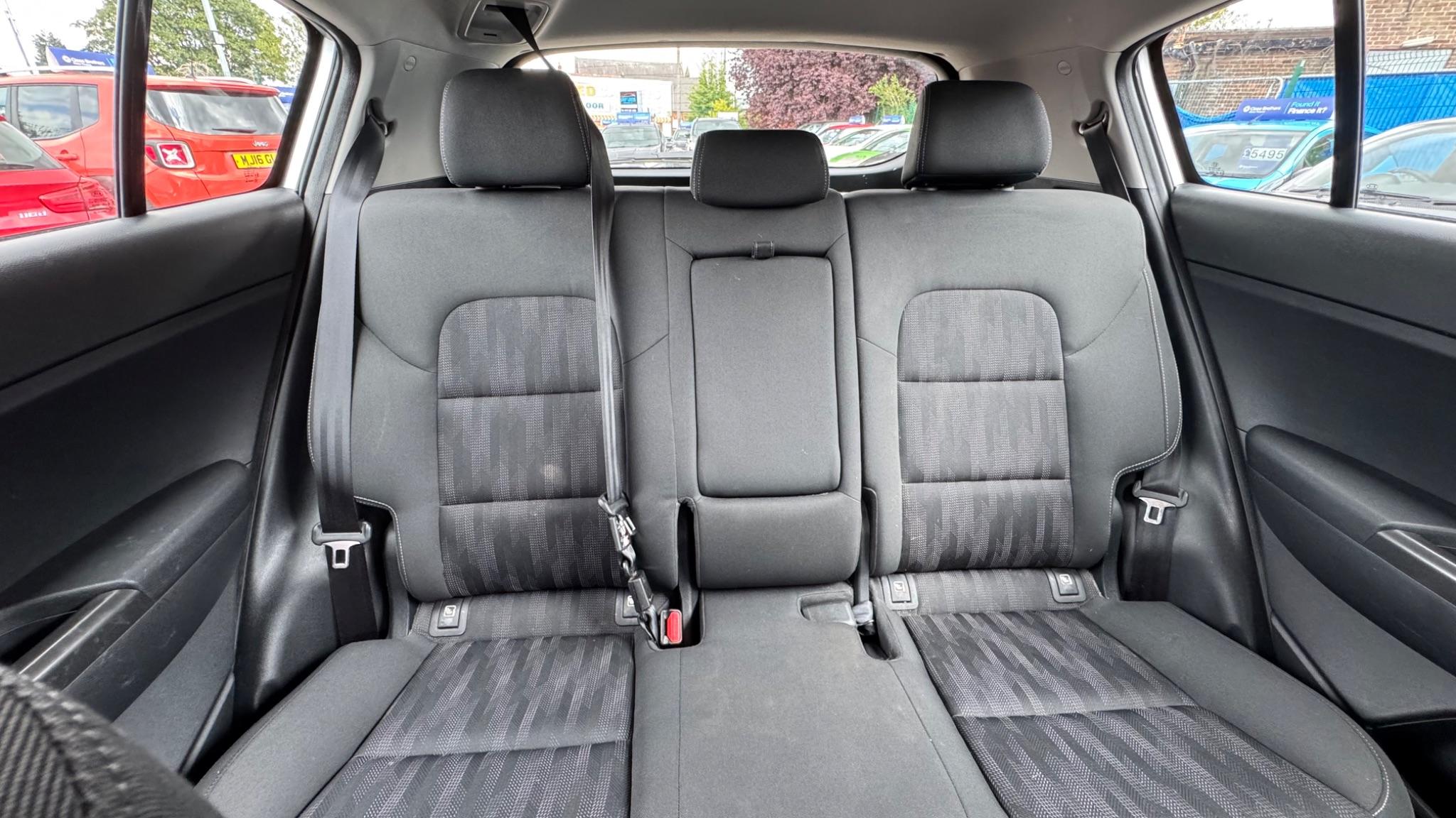 Kia Sportage 2.0 CRDi KX-1 AWD Euro 6 5dr 5dr Manual 2016
