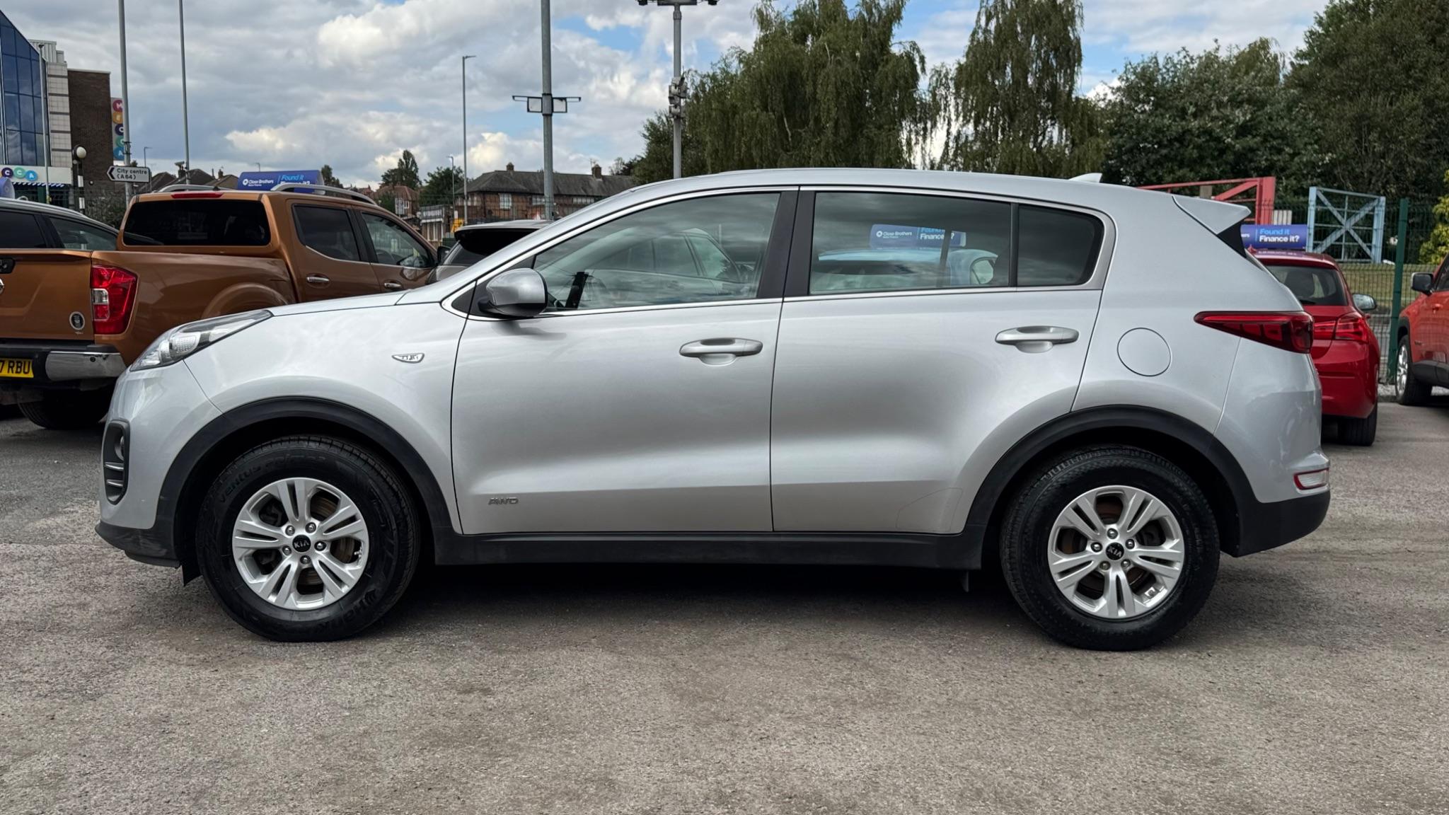 Kia Sportage 2.0 CRDi KX-1 AWD Euro 6 5dr 5dr Manual 2016