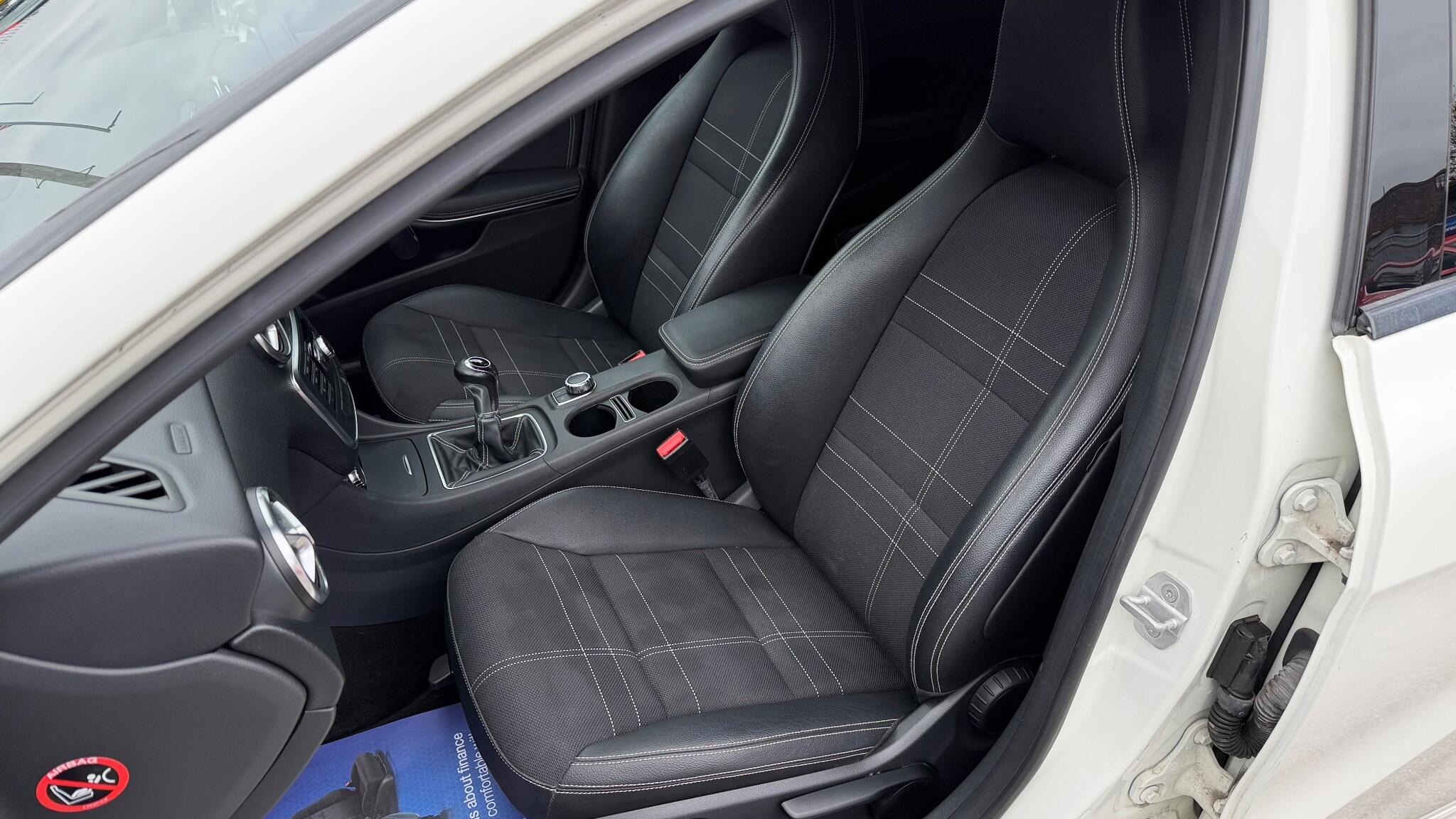 Mercedes-Benz A Class 1.6 A180 Sport Euro 6 (s/s) 5dr 5dr Manual 2014