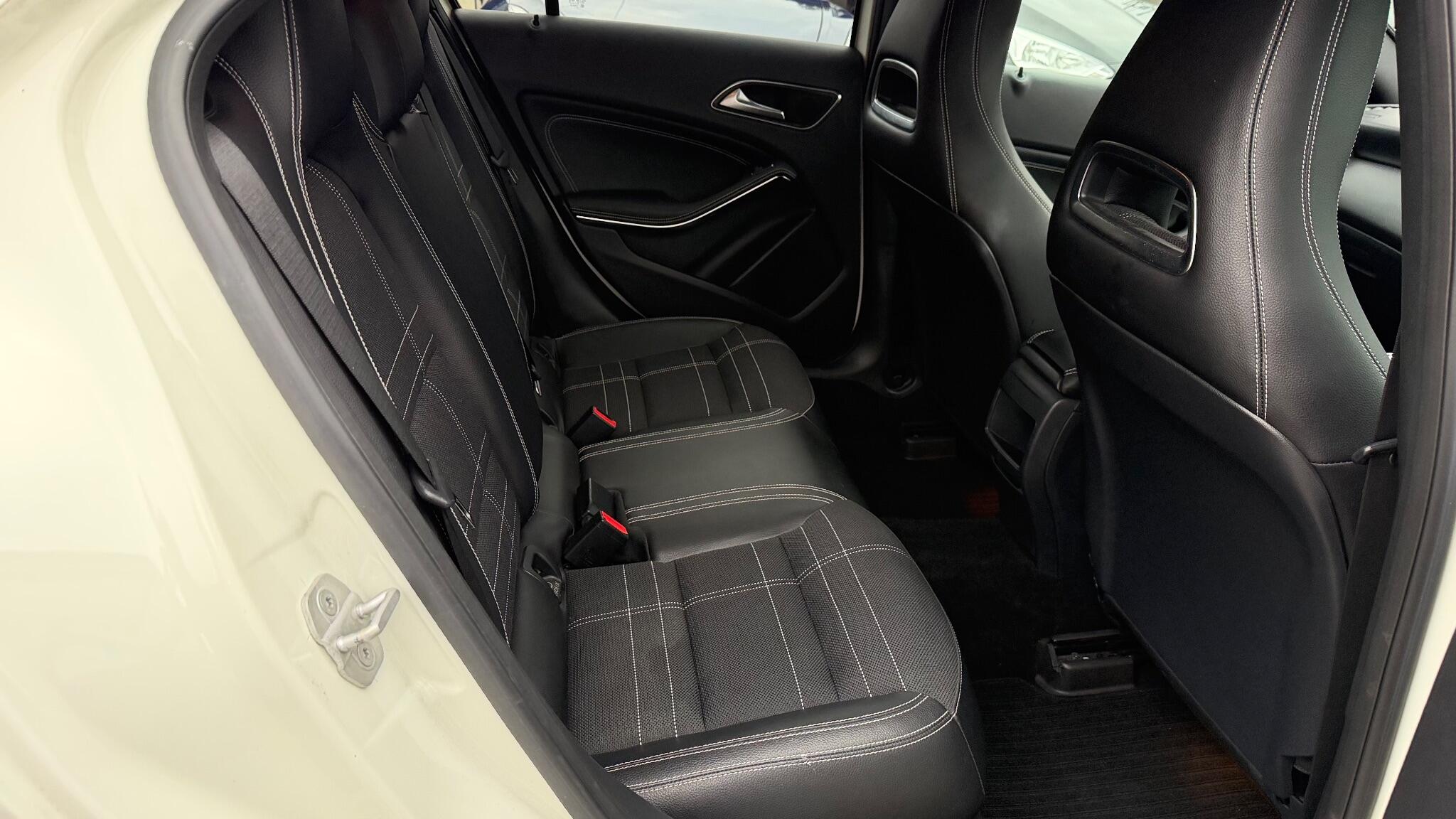 Mercedes-Benz A Class 1.6 A180 Sport Euro 6 (s/s) 5dr 5dr Manual 2014