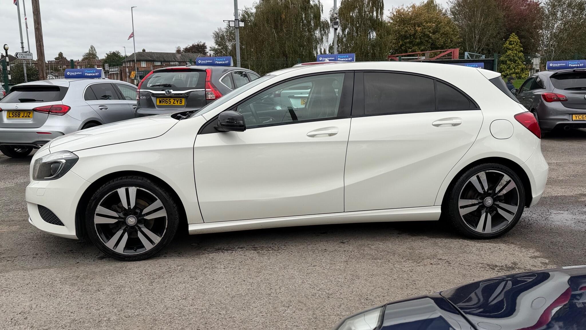 Mercedes-Benz A Class 1.6 A180 Sport Euro 6 (s/s) 5dr 5dr Manual 2014