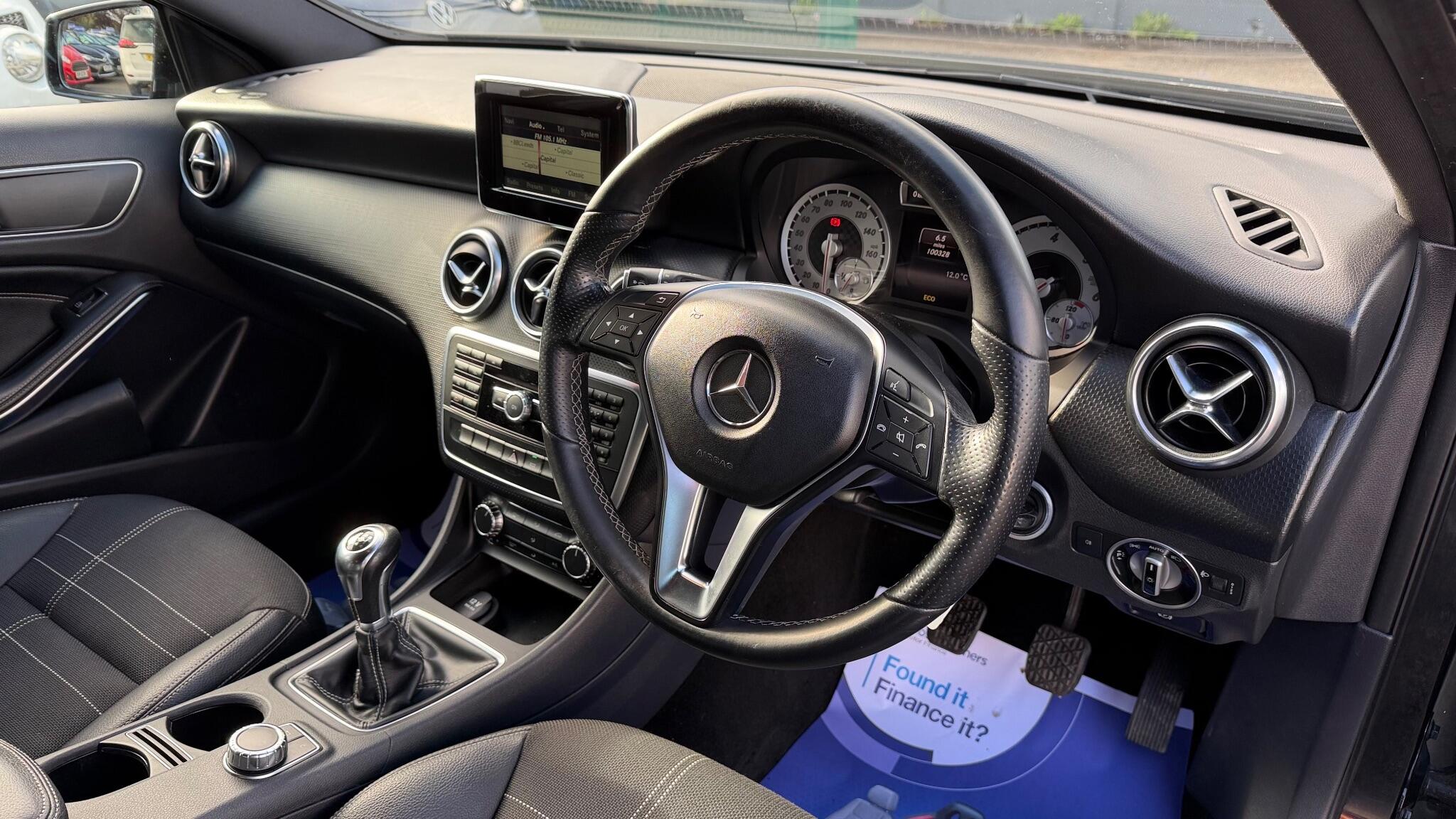 Mercedes-Benz A Class 1.8 A200 CDI Sport Euro 5 (s/s) 5dr 5dr Manual 2013