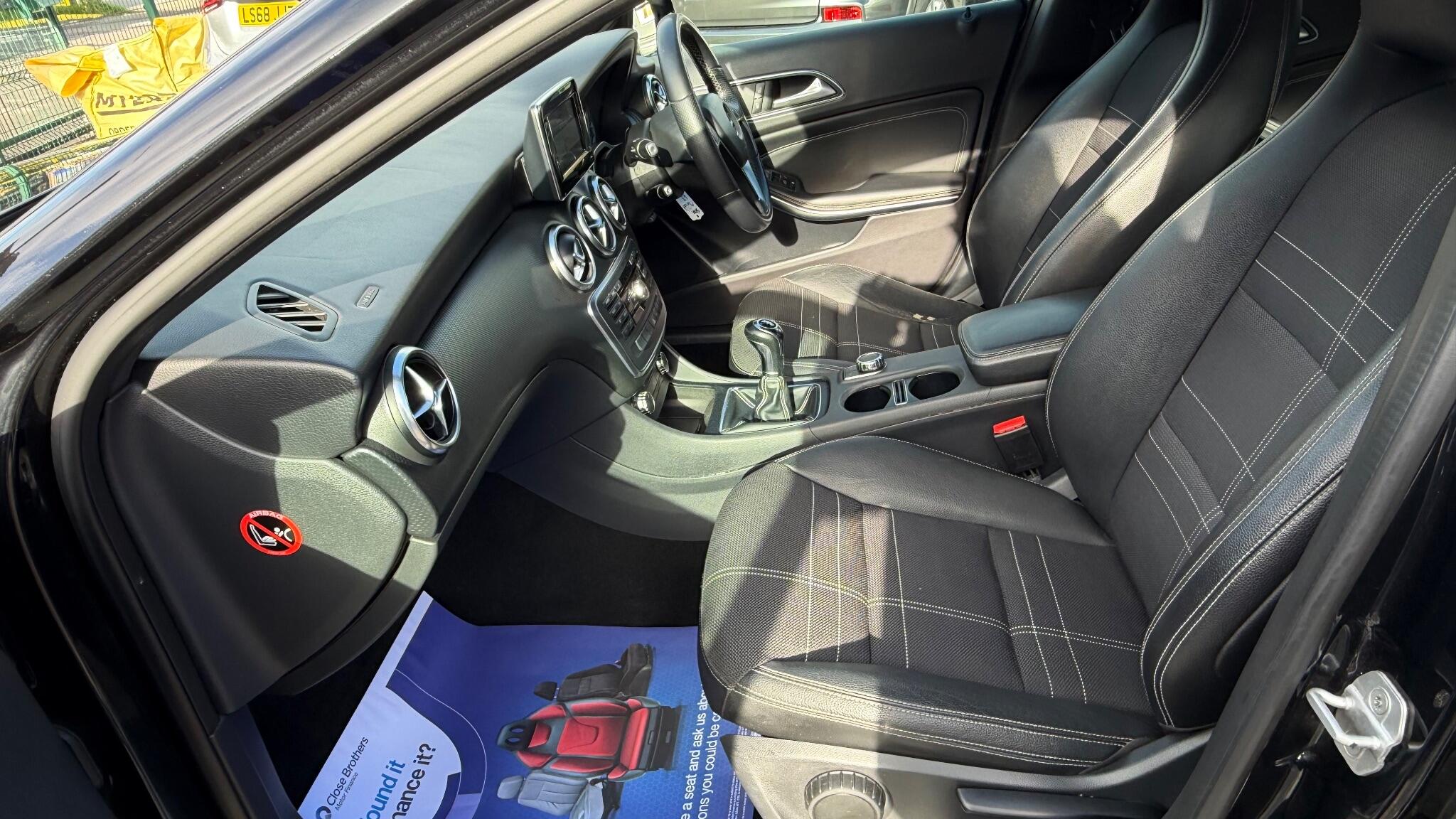 Mercedes-Benz A Class 1.8 A200 CDI Sport Euro 5 (s/s) 5dr 5dr Manual 2013