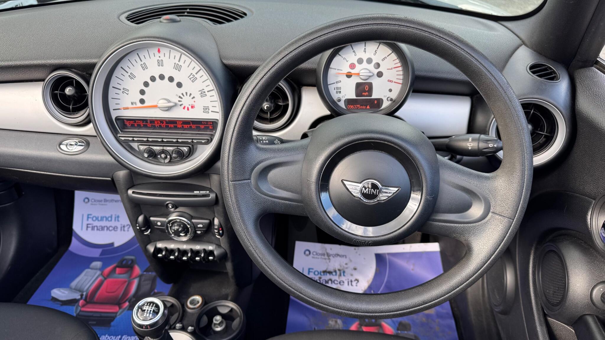 MINI Convertible 1.6 Cooper Euro 5 (s/s) 2dr 2dr Manual 2012