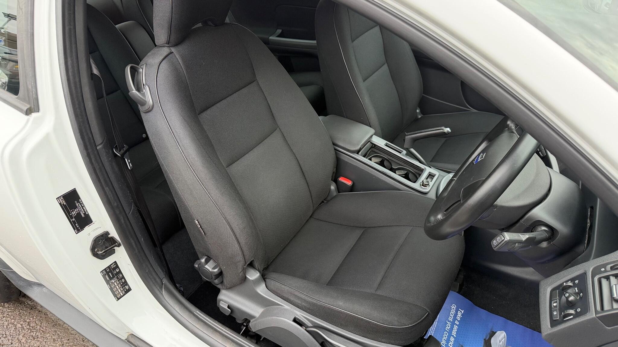 Volvo C30 2.0 ES Sports Coupe Euro 5 3dr 3dr Manual 2011