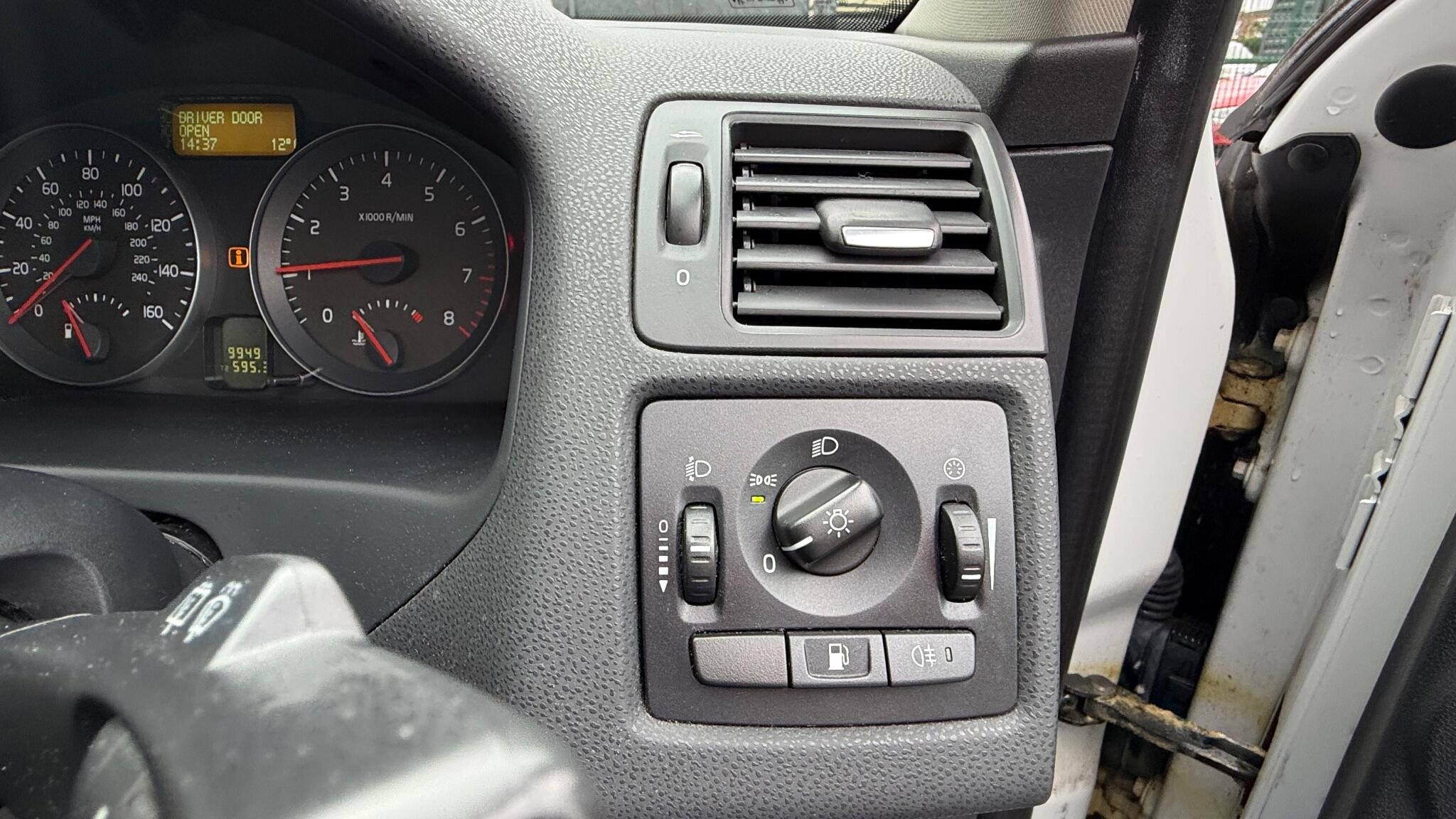 Volvo C30 2.0 ES Sports Coupe Euro 5 3dr 3dr Manual 2011