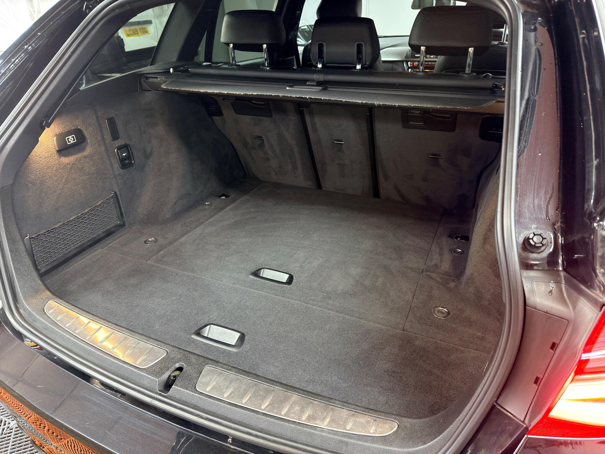 BMW 3 Series 2.0 320d M Sport Shadow Edition Touring Auto xDrive Euro 6 (s/s) 5dr 5dr Automatic 2026