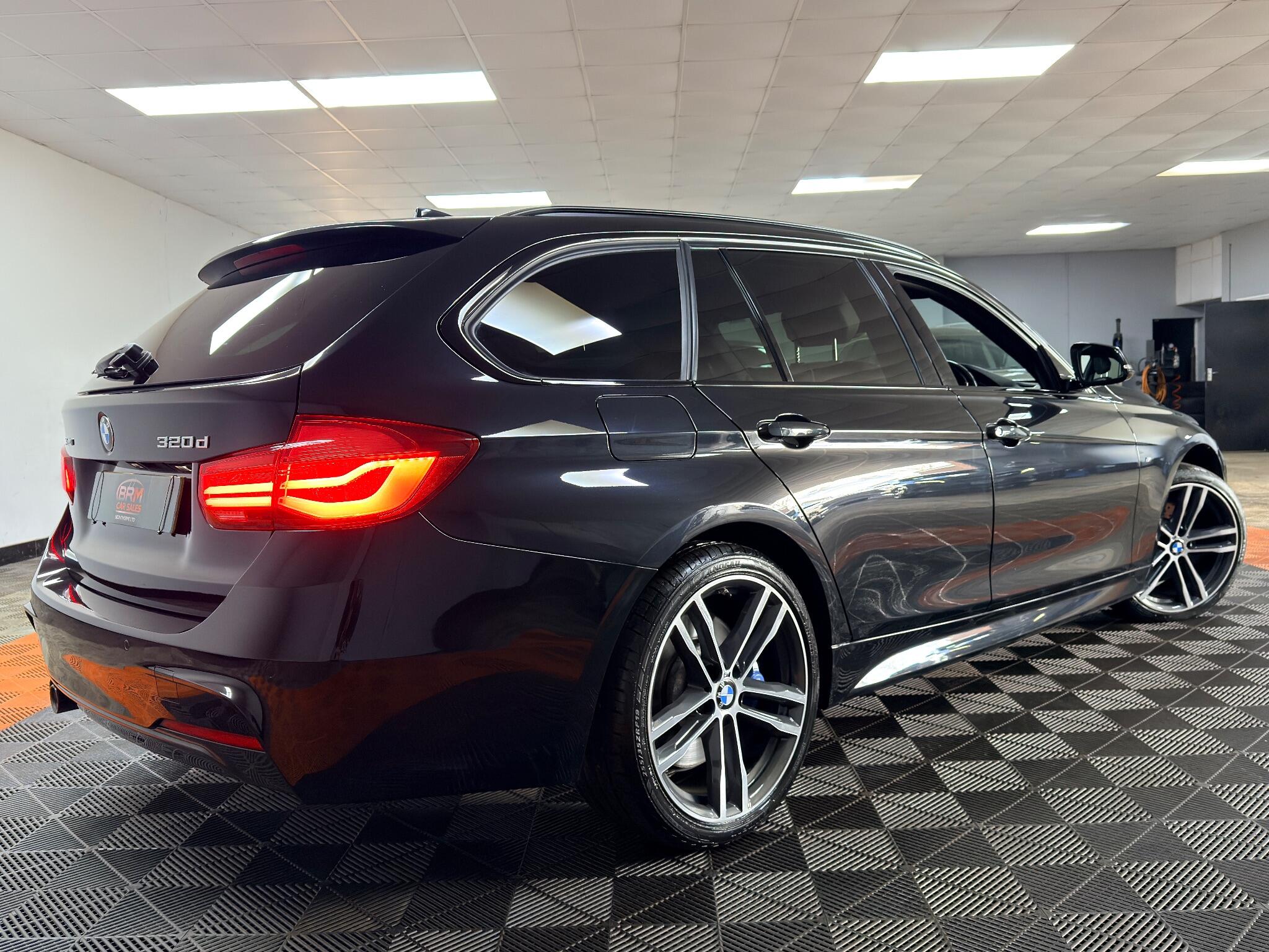 BMW 3 Series 2.0 320d M Sport Shadow Edition Touring Auto xDrive Euro 6 (s/s) 5dr 5dr Automatic 2026