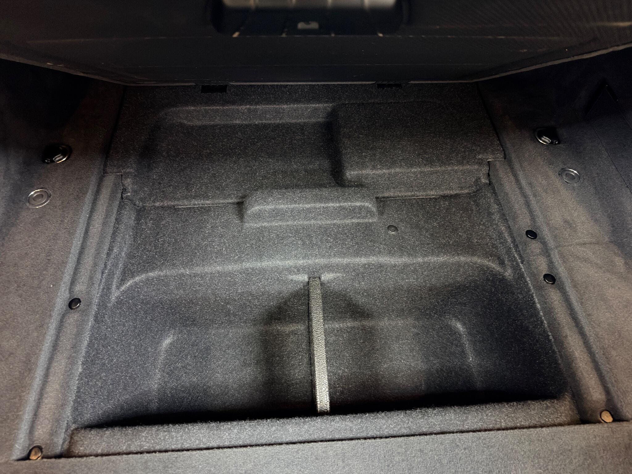 BMW 3 Series 2.0 320d M Sport Shadow Edition Touring Auto xDrive Euro 6 (s/s) 5dr 5dr Automatic 2026