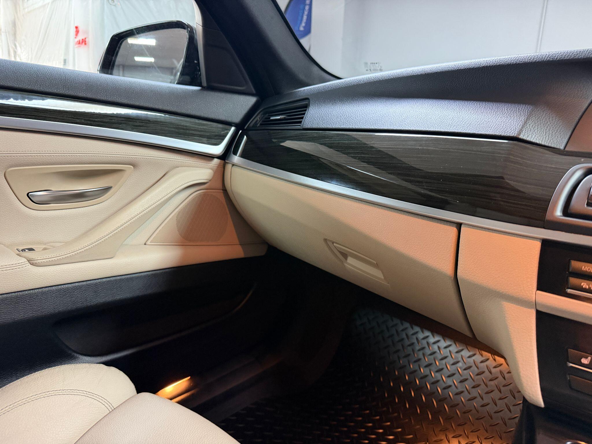 BMW 5 Series 2.0 520d M Sport Touring Auto Euro 6 (s/s) 5dr 5dr Automatic 2026