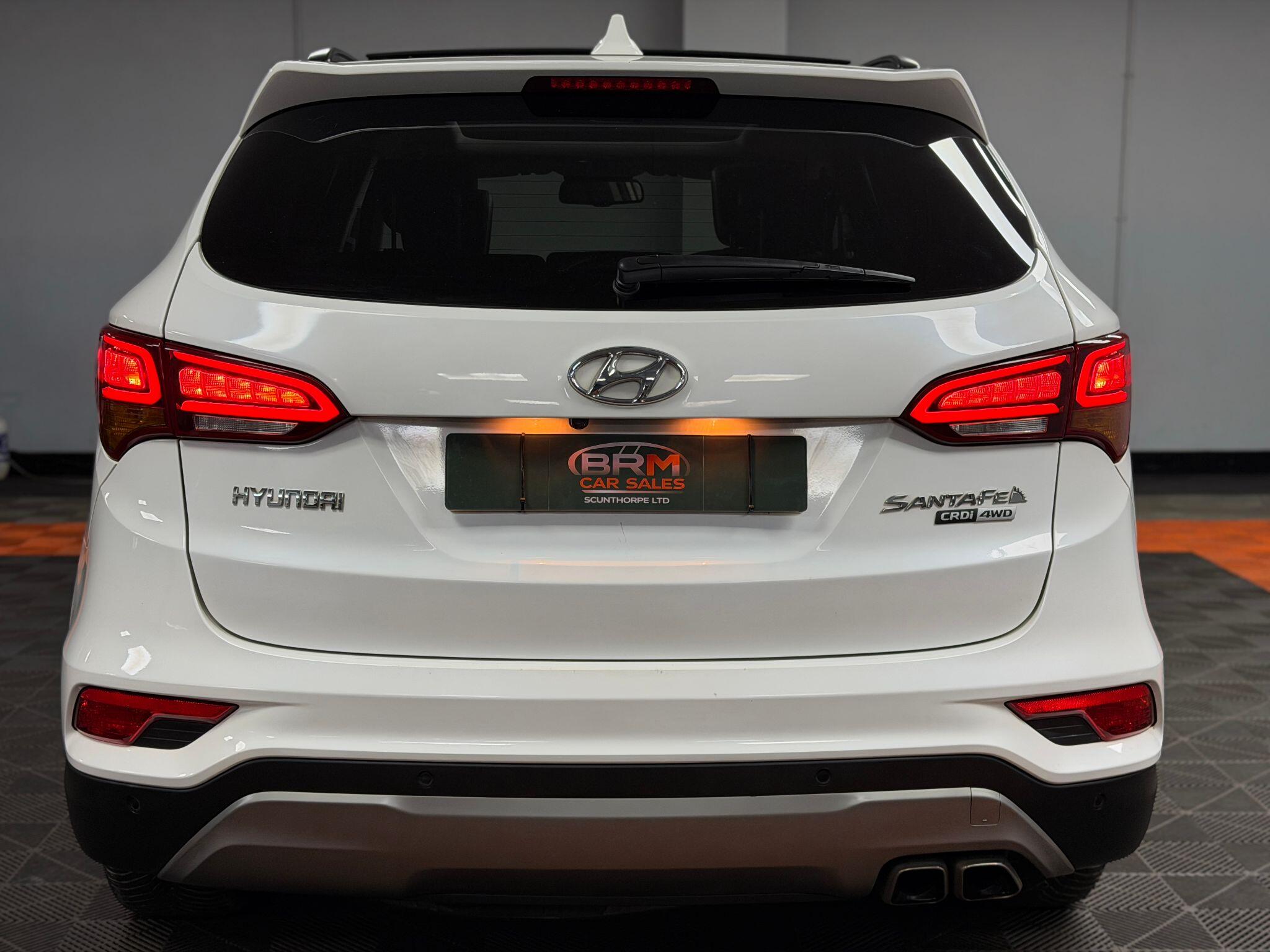 Hyundai Santa Fe 2.2 CRDi Blue Drive Wiggins Edition Auto 4WD Euro 6 (s/s) 5dr (7 Seat) 5dr Automatic 2026