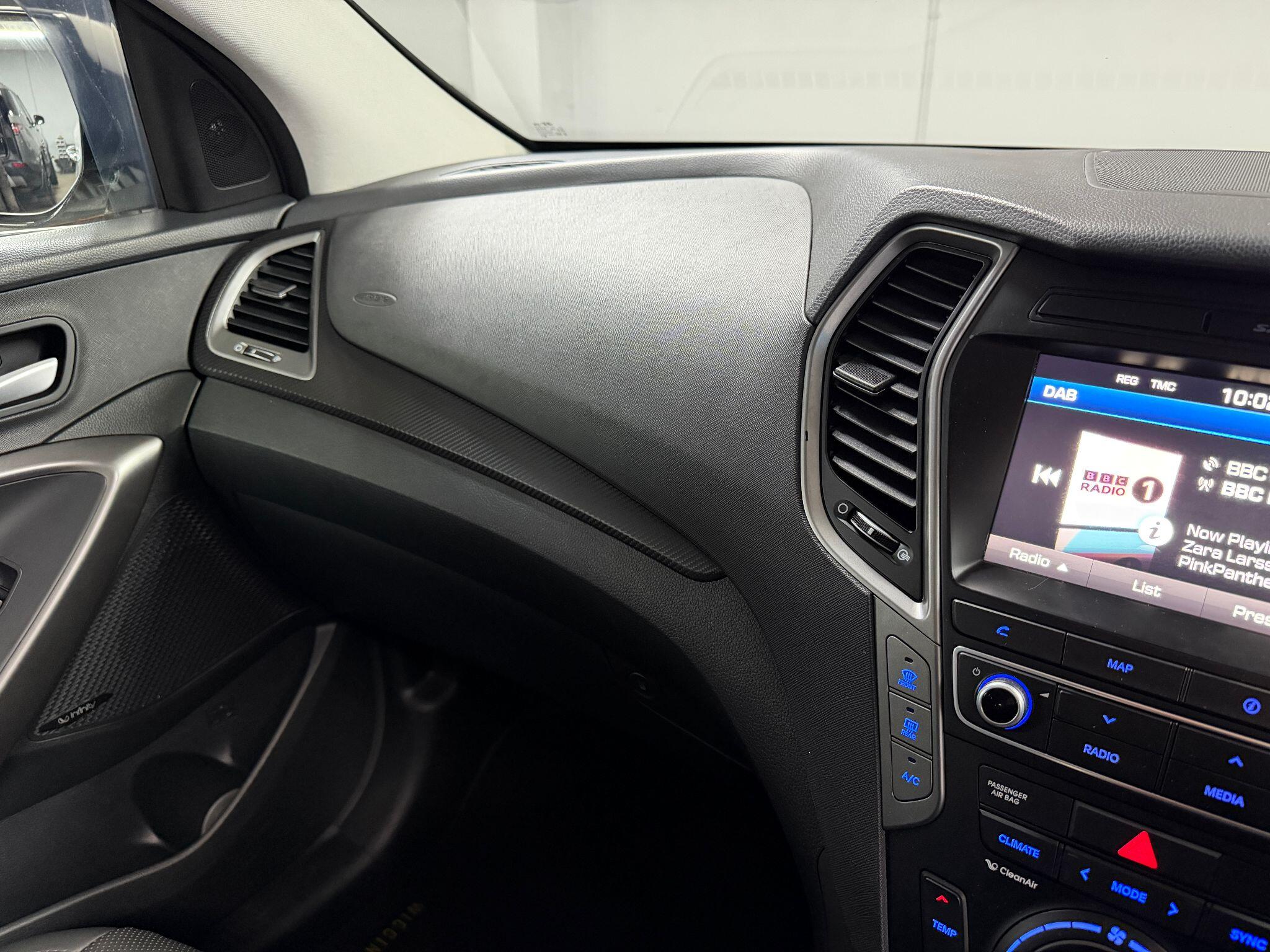 Hyundai Santa Fe 2.2 CRDi Blue Drive Wiggins Edition Auto 4WD Euro 6 (s/s) 5dr (7 Seat) 5dr Automatic 2026