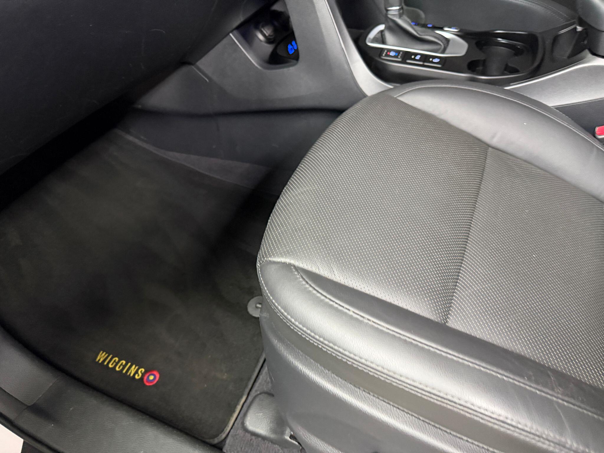 Hyundai Santa Fe 2.2 CRDi Blue Drive Wiggins Edition Auto 4WD Euro 6 (s/s) 5dr (7 Seat) 5dr Automatic 2026