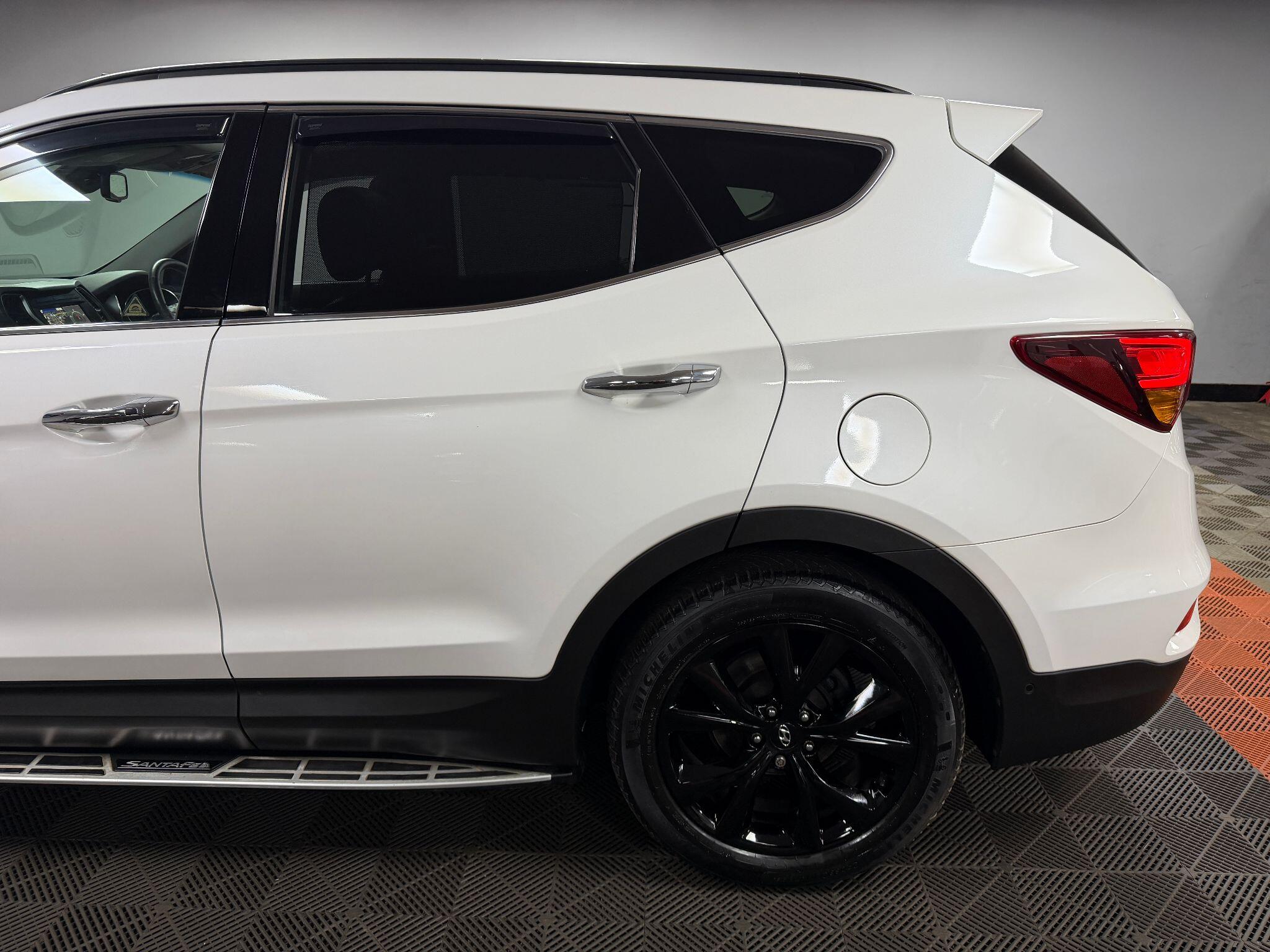 Hyundai Santa Fe 2.2 CRDi Blue Drive Wiggins Edition Auto 4WD Euro 6 (s/s) 5dr (7 Seat) 5dr Automatic 2026