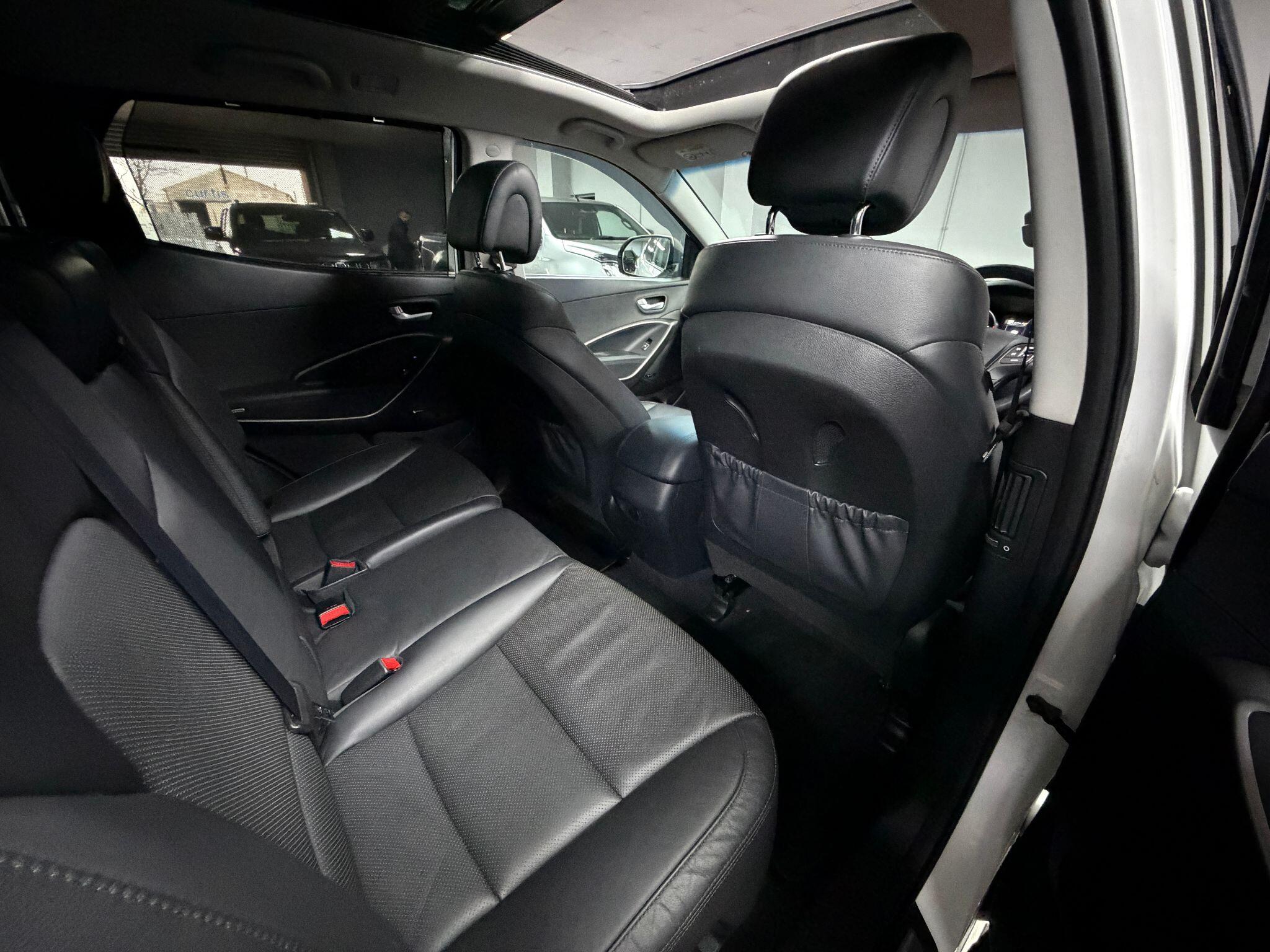 Hyundai Santa Fe 2.2 CRDi Blue Drive Wiggins Edition Auto 4WD Euro 6 (s/s) 5dr (7 Seat) 5dr Automatic 2026