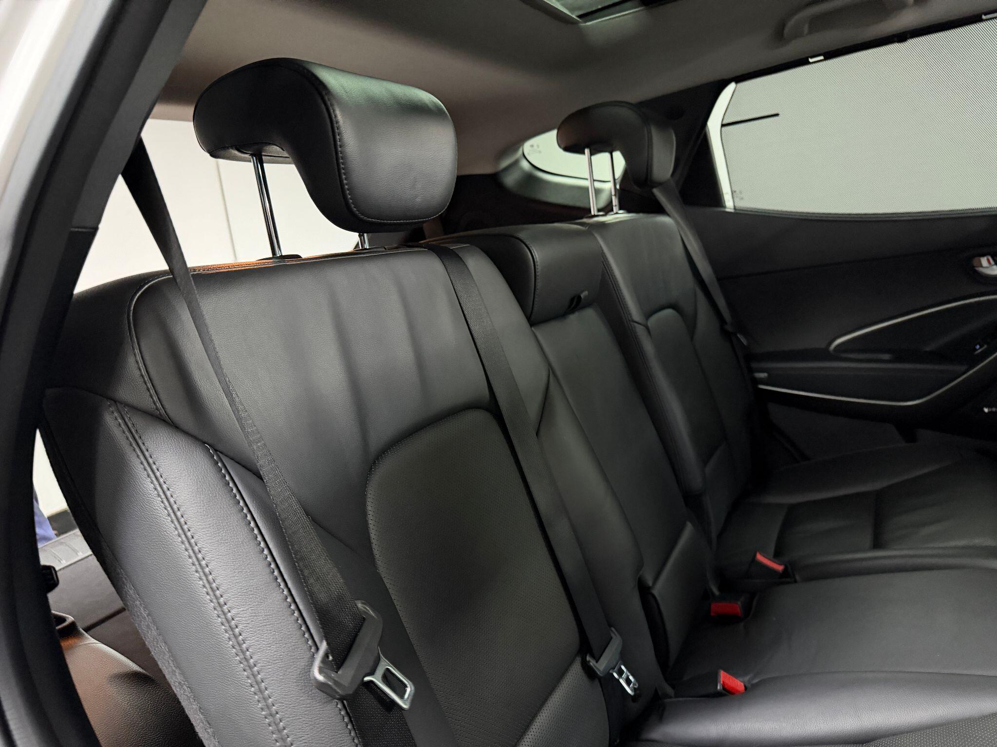 Hyundai Santa Fe 2.2 CRDi Blue Drive Wiggins Edition Auto 4WD Euro 6 (s/s) 5dr (7 Seat) 5dr Automatic 2026