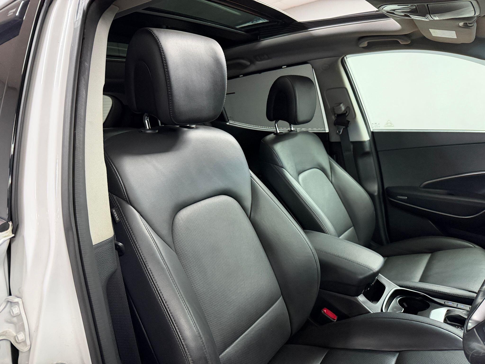 Hyundai Santa Fe 2.2 CRDi Blue Drive Wiggins Edition Auto 4WD Euro 6 (s/s) 5dr (7 Seat) 5dr Automatic 2026