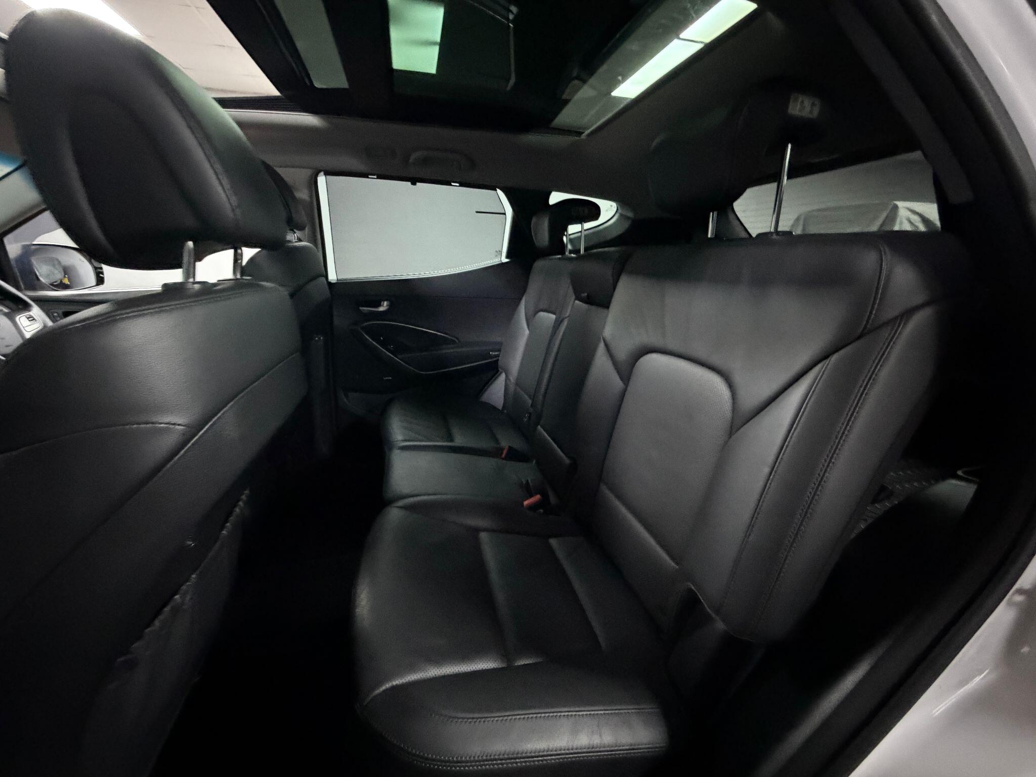 Hyundai Santa Fe 2.2 CRDi Blue Drive Wiggins Edition Auto 4WD Euro 6 (s/s) 5dr (7 Seat) 5dr Automatic 2026