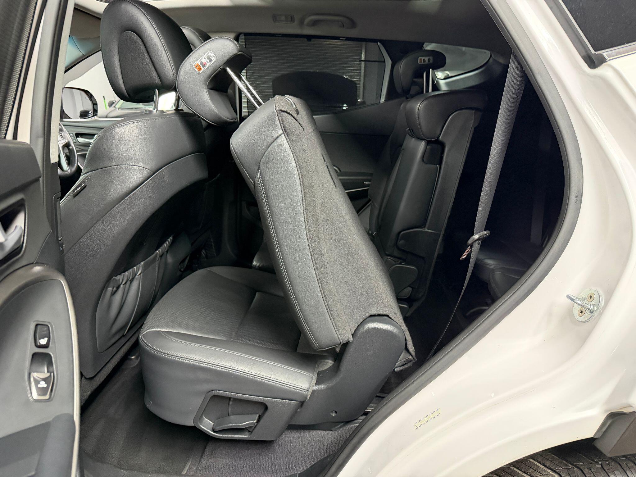 Hyundai Santa Fe 2.2 CRDi Blue Drive Wiggins Edition Auto 4WD Euro 6 (s/s) 5dr (7 Seat) 5dr Automatic 2026