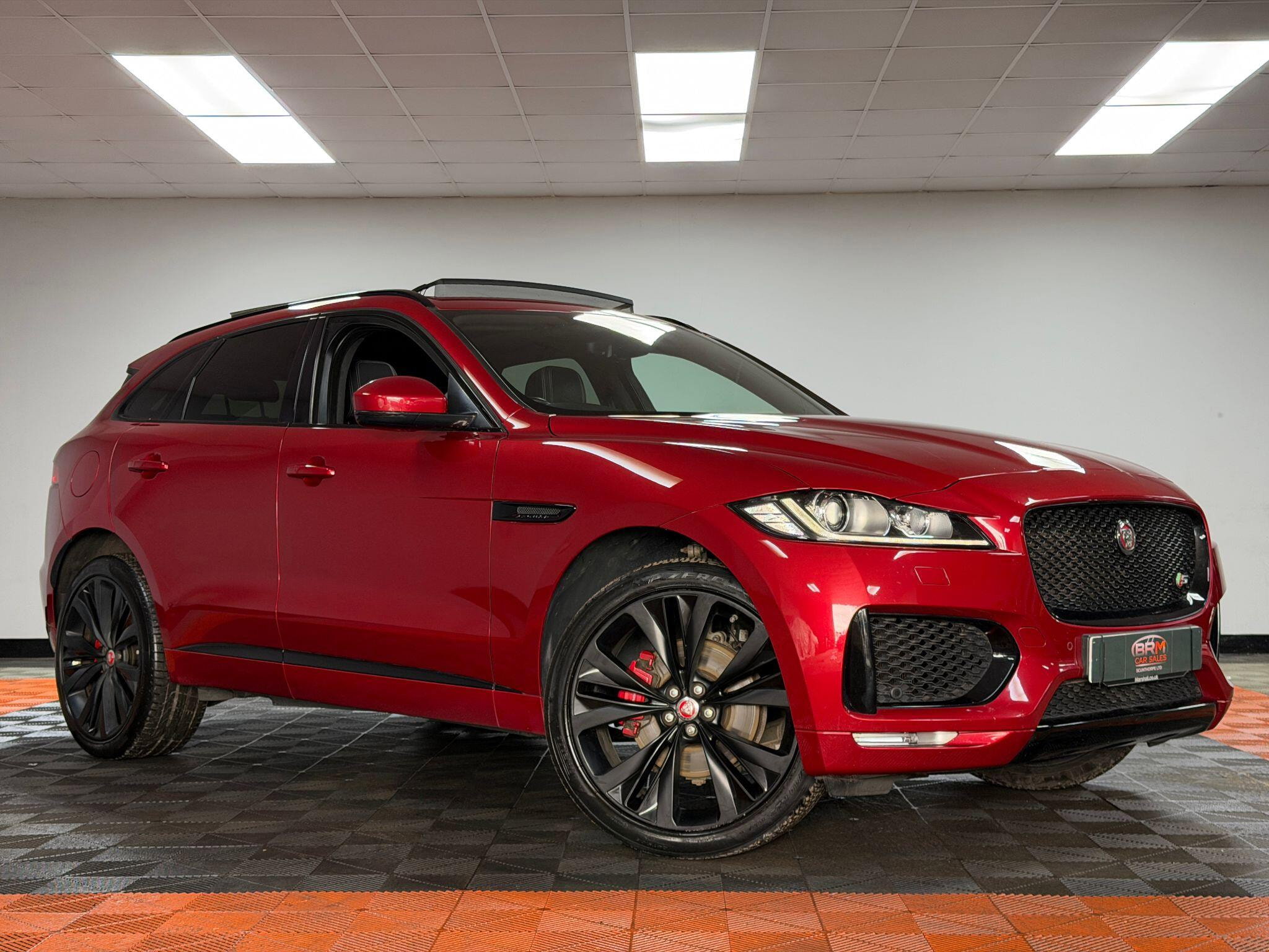 Jaguar F-Pace