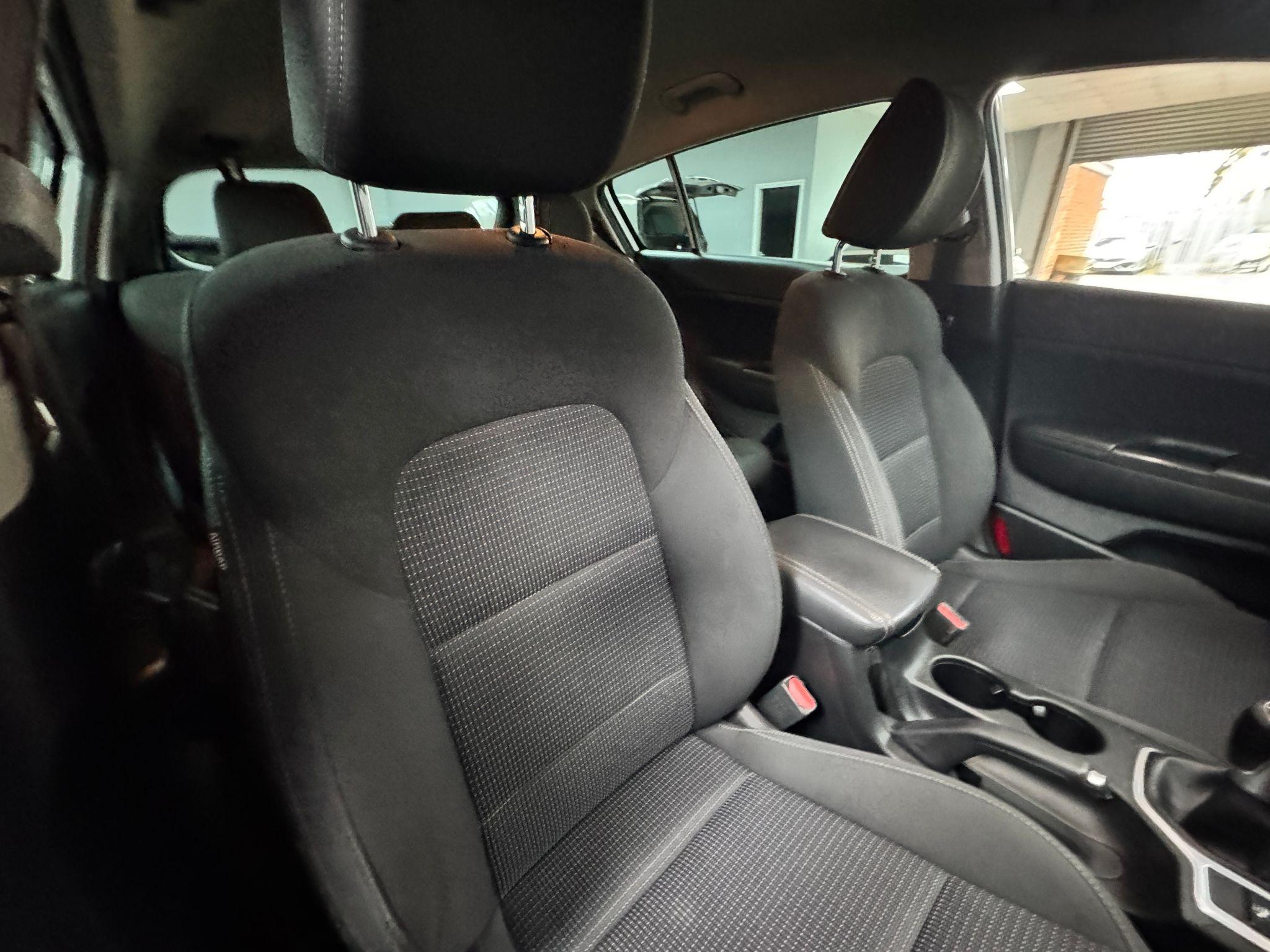 Kia Sportage 1.6 GDi 2 Euro 6 (s/s) 5dr 5dr Manual 2017