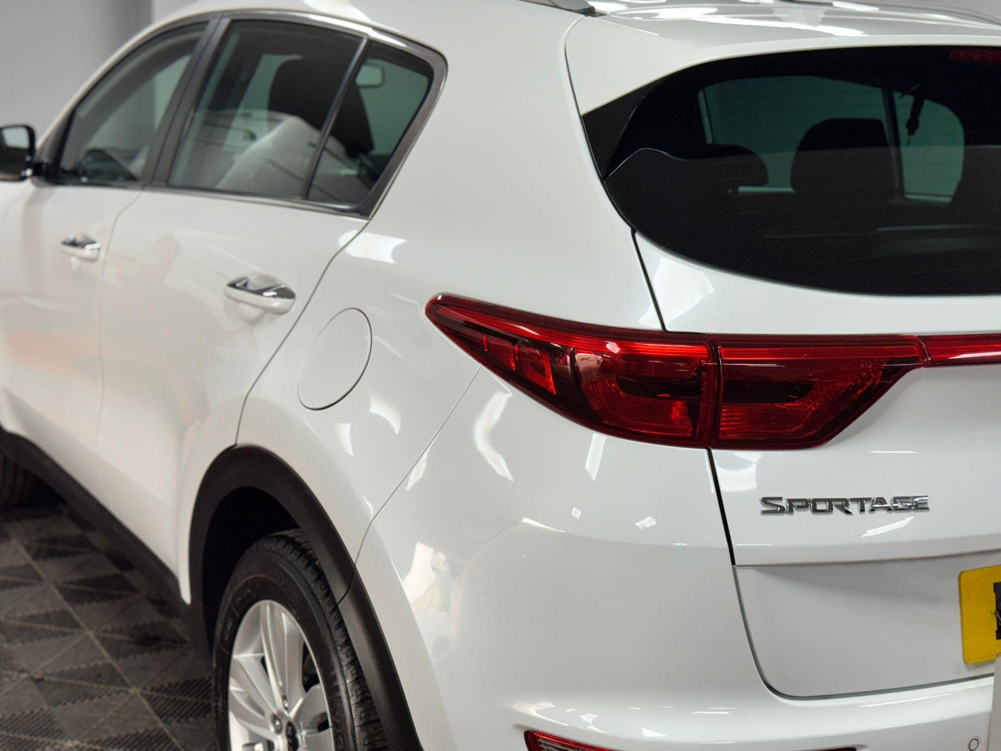 Kia Sportage 1.6 GDi 2 Euro 6 (s/s) 5dr 5dr Manual 2017