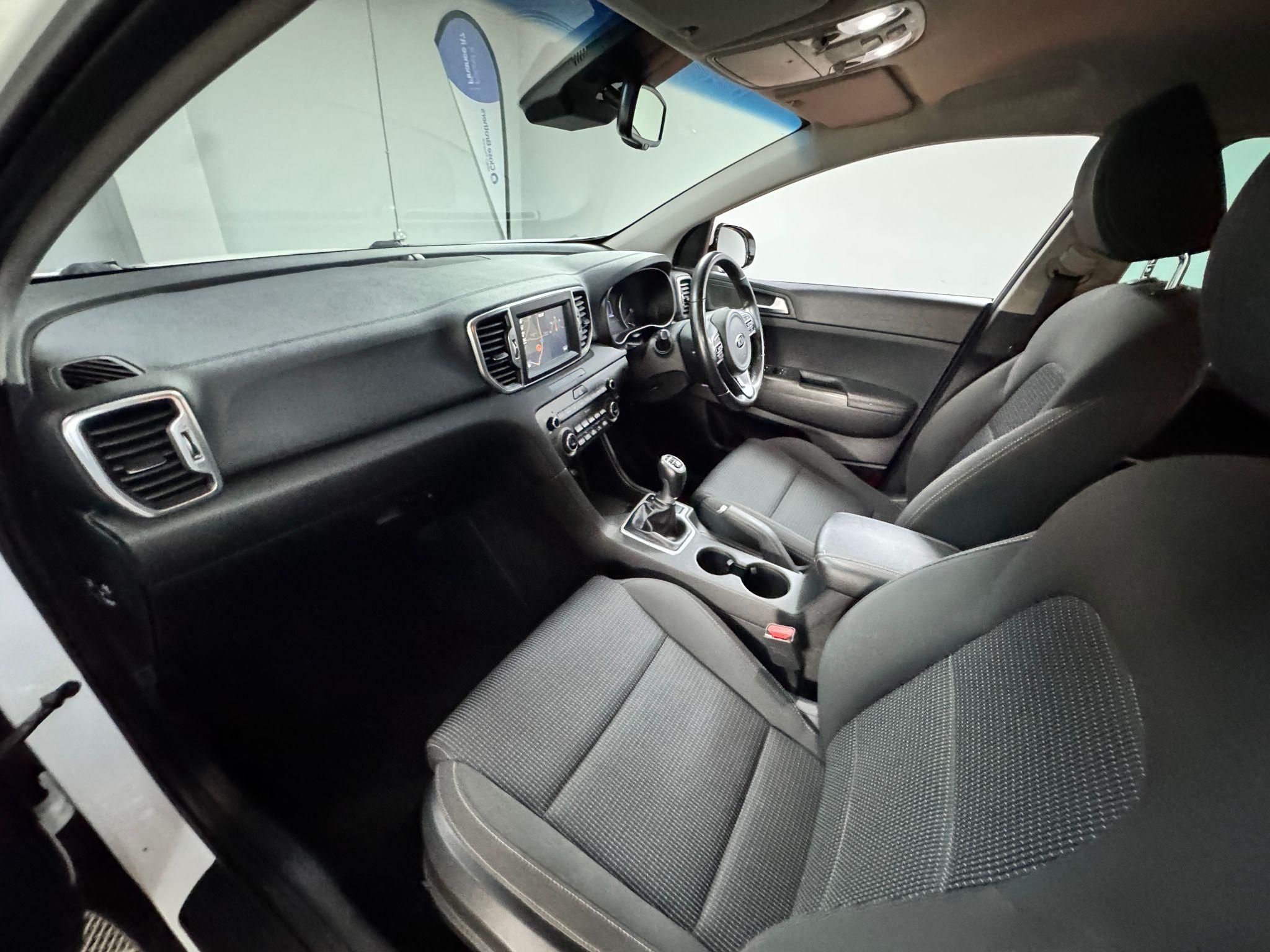 Kia Sportage 1.6 GDi 2 Euro 6 (s/s) 5dr 5dr Manual 2017