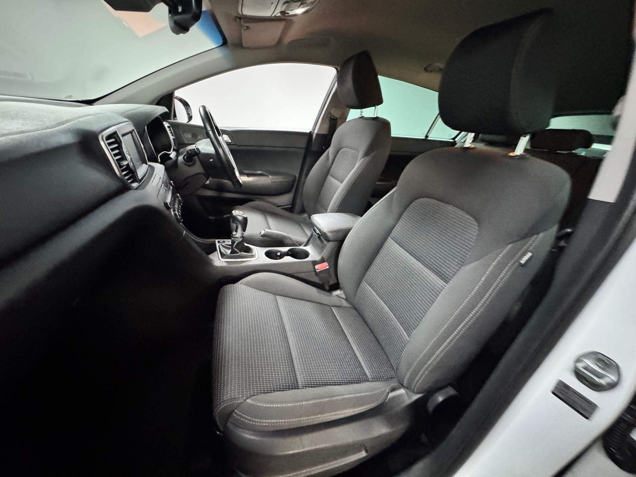 Kia Sportage 1.6 GDi 2 Euro 6 (s/s) 5dr 5dr Manual 2017