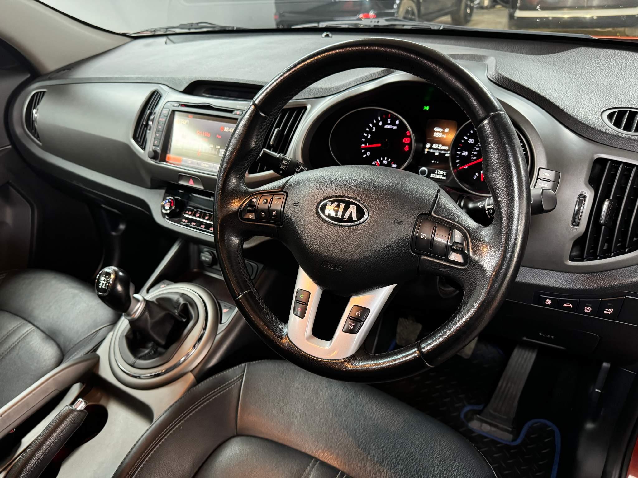 Kia Sportage 1.7 CRDi EcoDynamics 3 2WD Euro 5 (s/s) 5dr 5dr Manual 2014