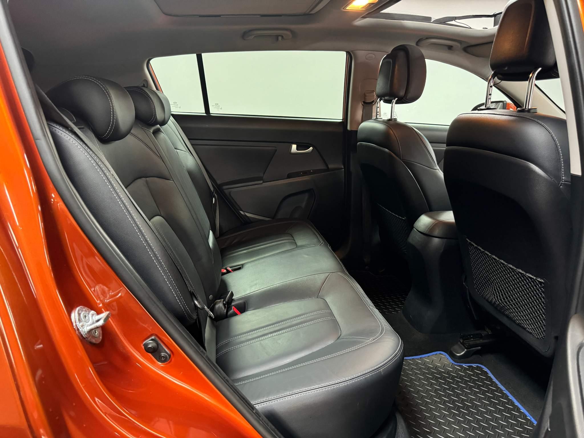 Kia Sportage 1.7 CRDi EcoDynamics 3 2WD Euro 5 (s/s) 5dr 5dr Manual 2014