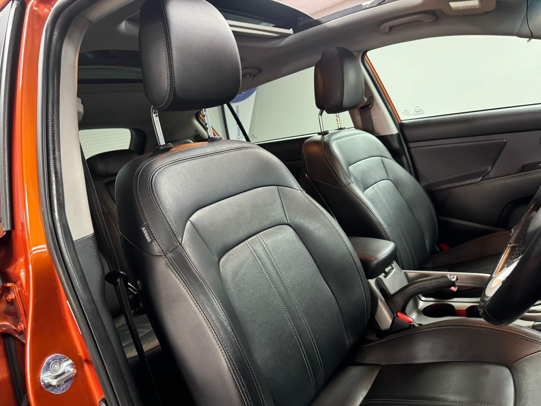 Kia Sportage 1.7 CRDi EcoDynamics 3 2WD Euro 5 (s/s) 5dr 5dr Manual 2014