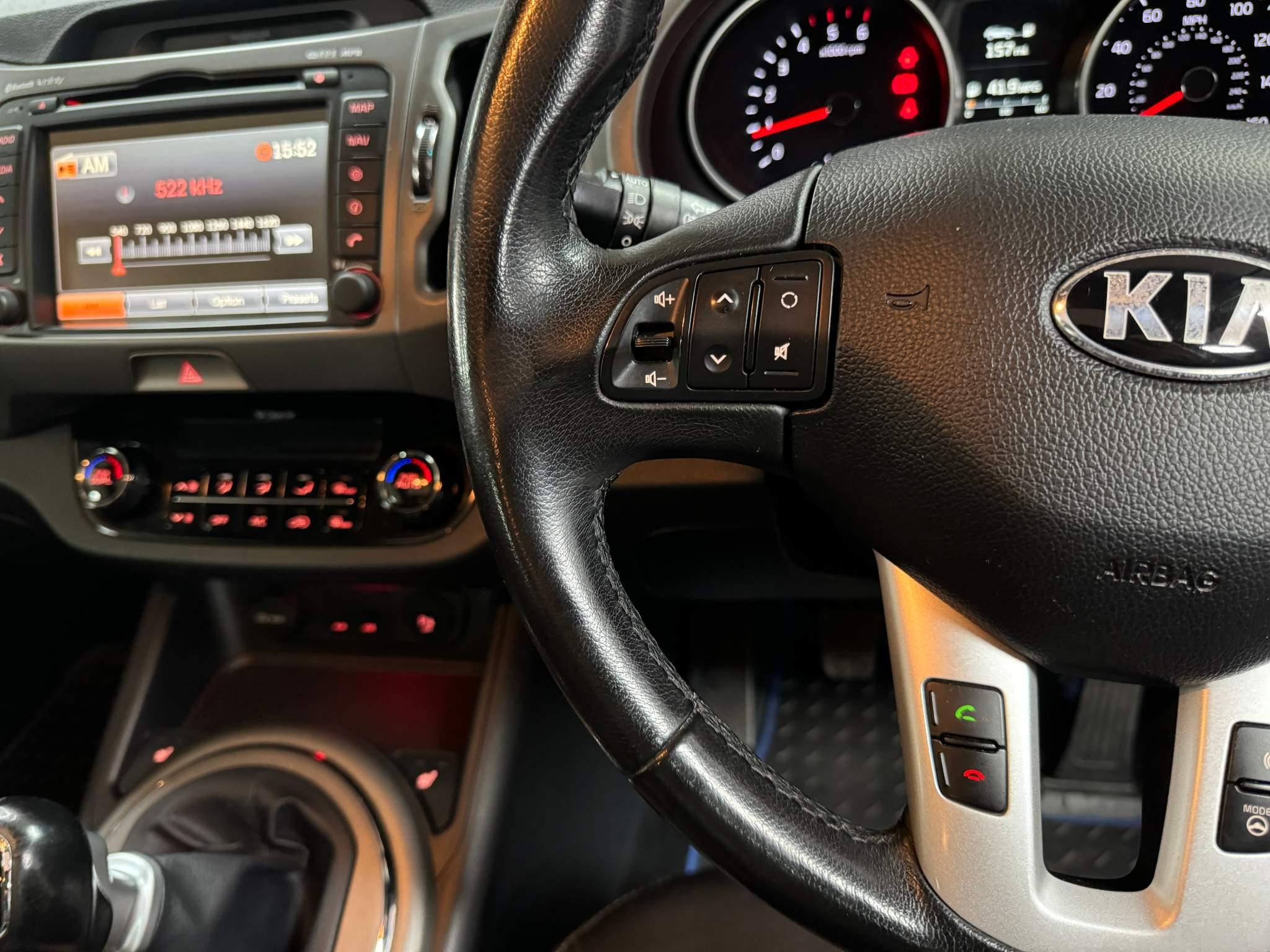 Kia Sportage 1.7 CRDi EcoDynamics 3 2WD Euro 5 (s/s) 5dr 5dr Manual 2014