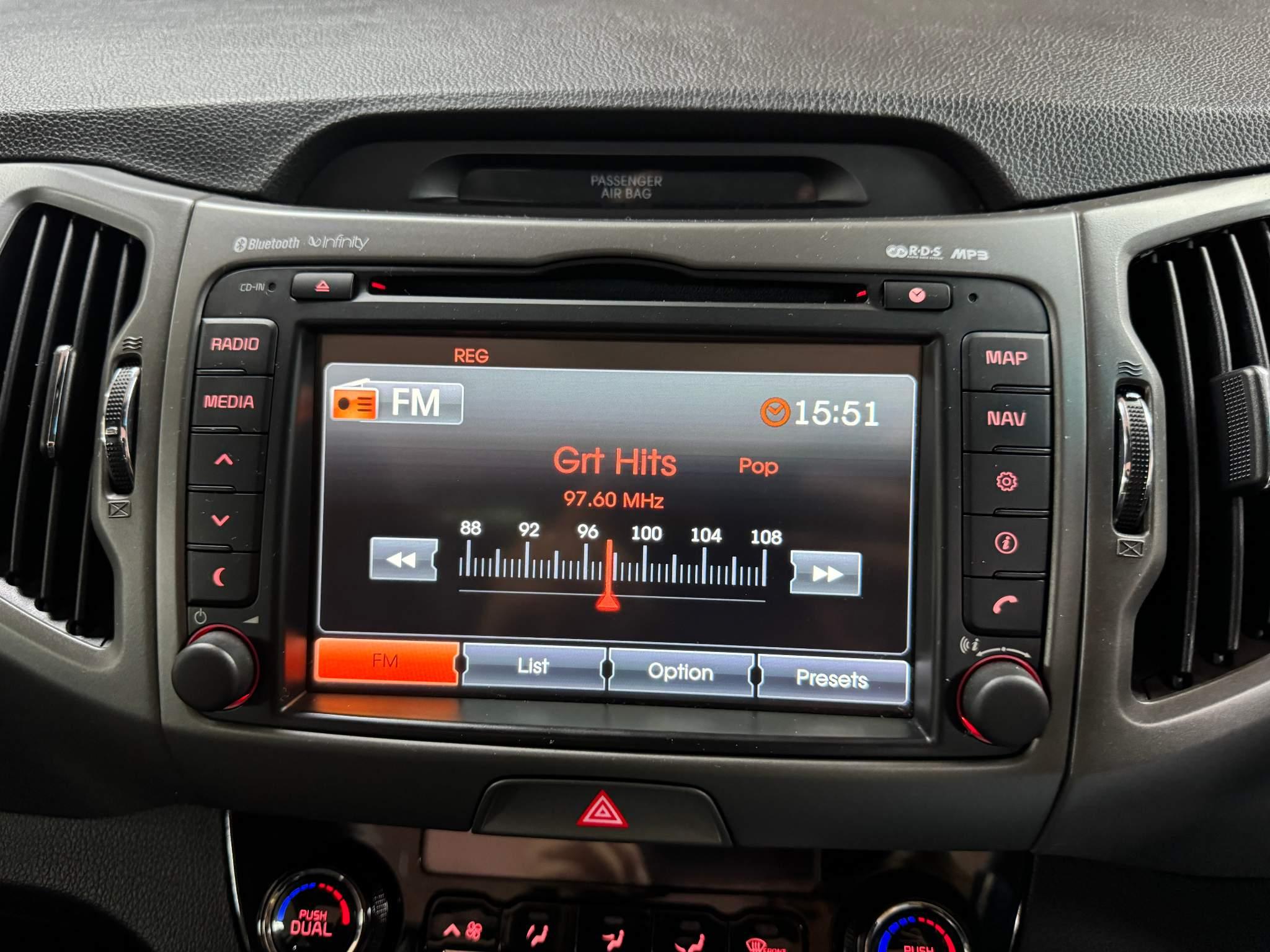 Kia Sportage 1.7 CRDi EcoDynamics 3 2WD Euro 5 (s/s) 5dr 5dr Manual 2014